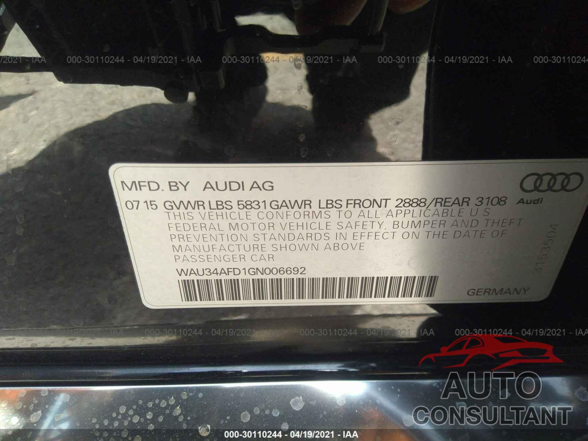AUDI A8 L 2016 - WAU34AFD1GN006692
