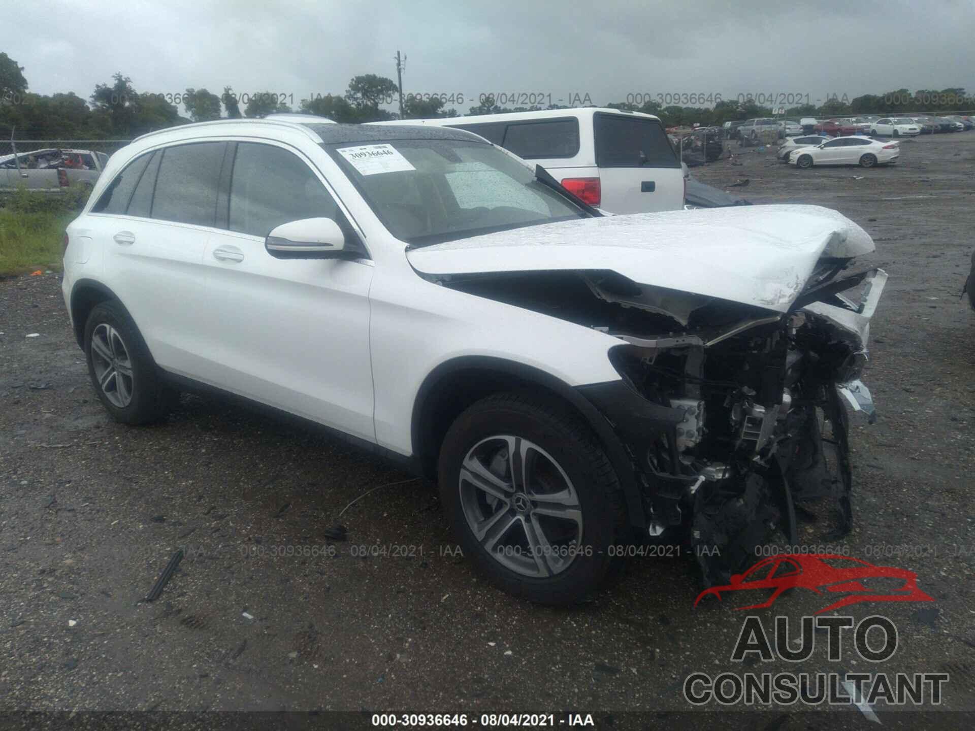 MERCEDES-BENZ GLC 2019 - WDC0G4JB2KV168466