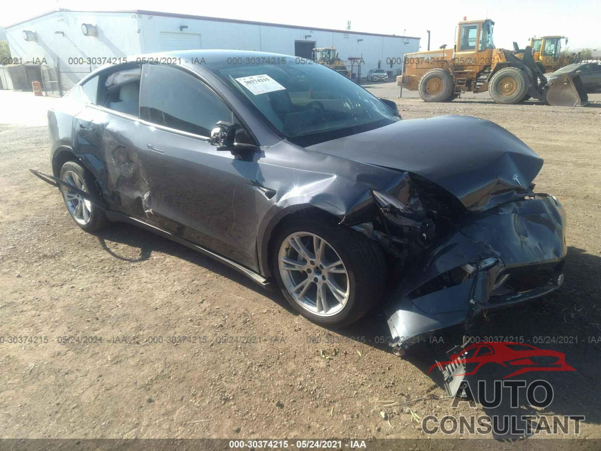 TESLA MODEL Y 2020 - 5YJYGDEE3LF053730
