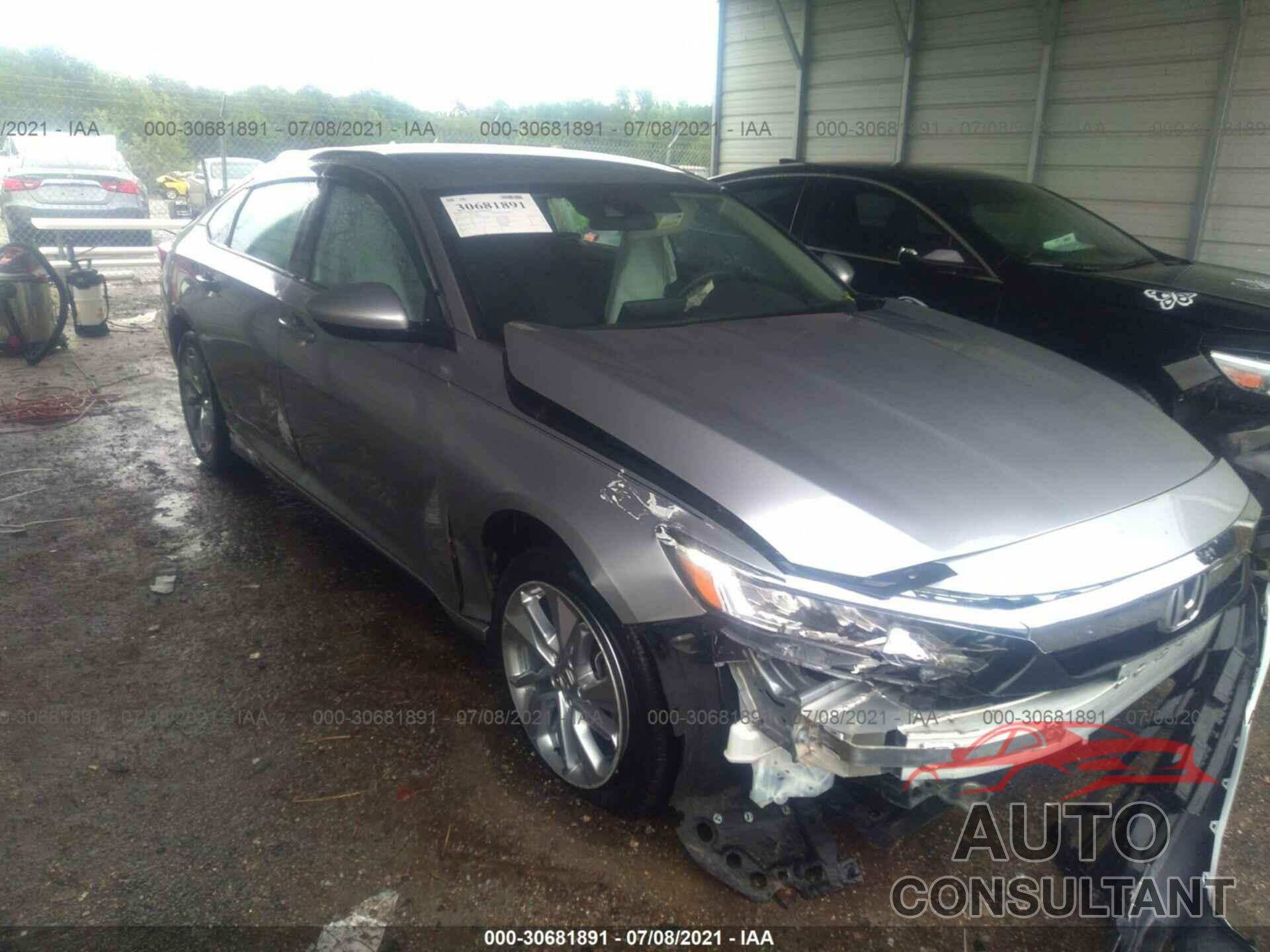HONDA ACCORD SEDAN 2018 - 1HGCV1F1XJA064841