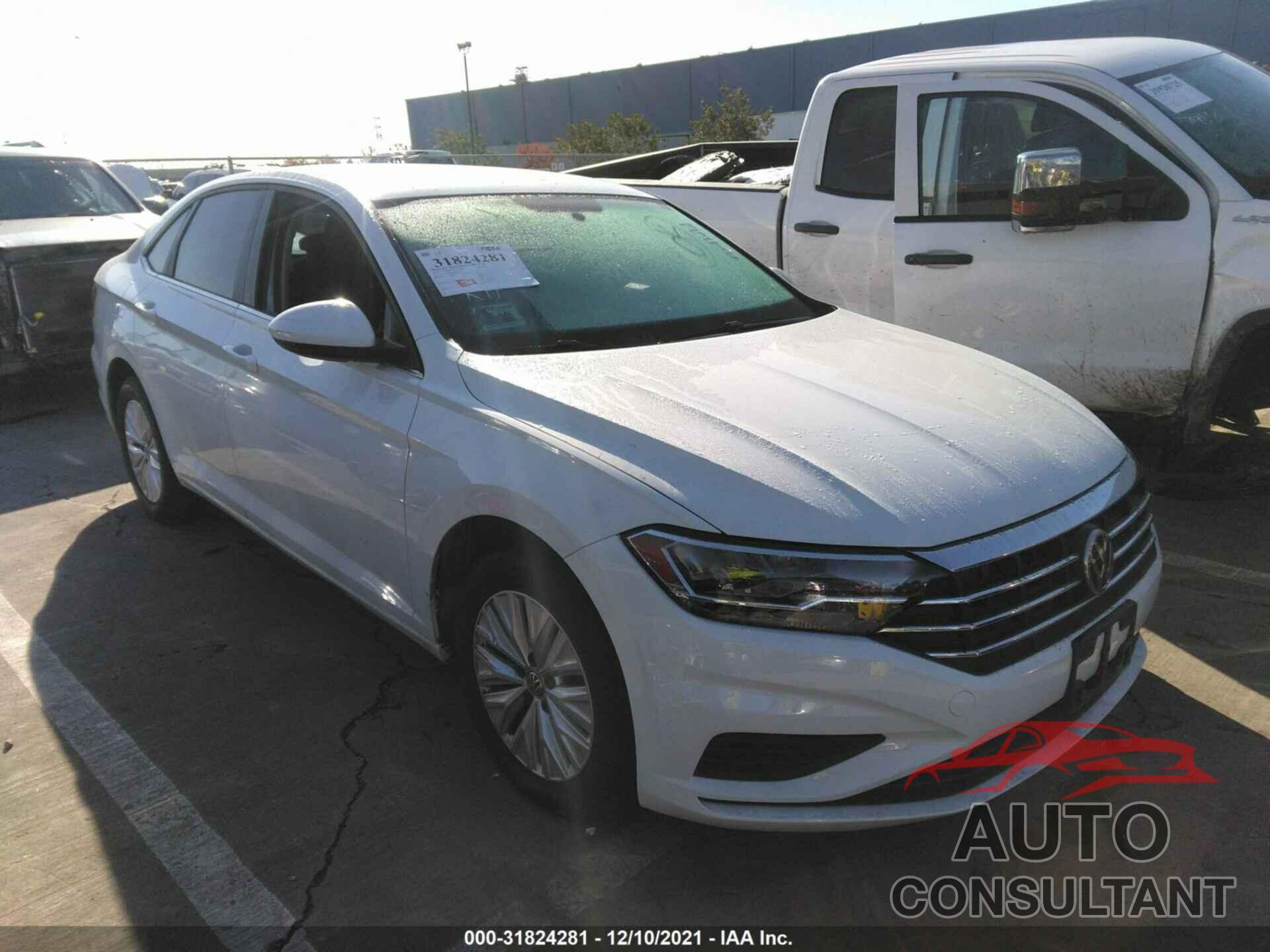 VOLKSWAGEN JETTA 2019 - 3VWC57BU6KM196921