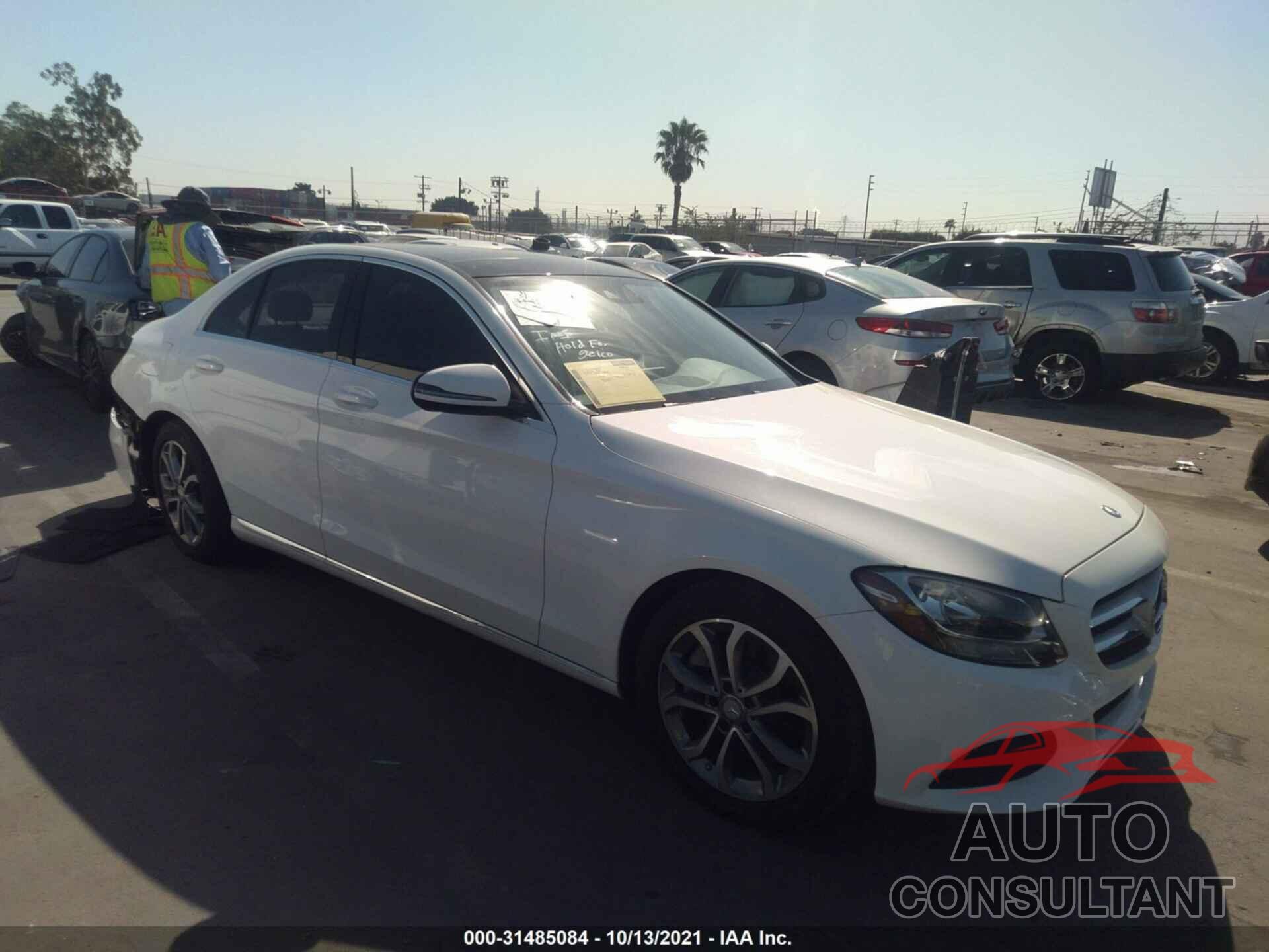 MERCEDES-BENZ C-CLASS 2017 - 55SWF4JB3HU185740