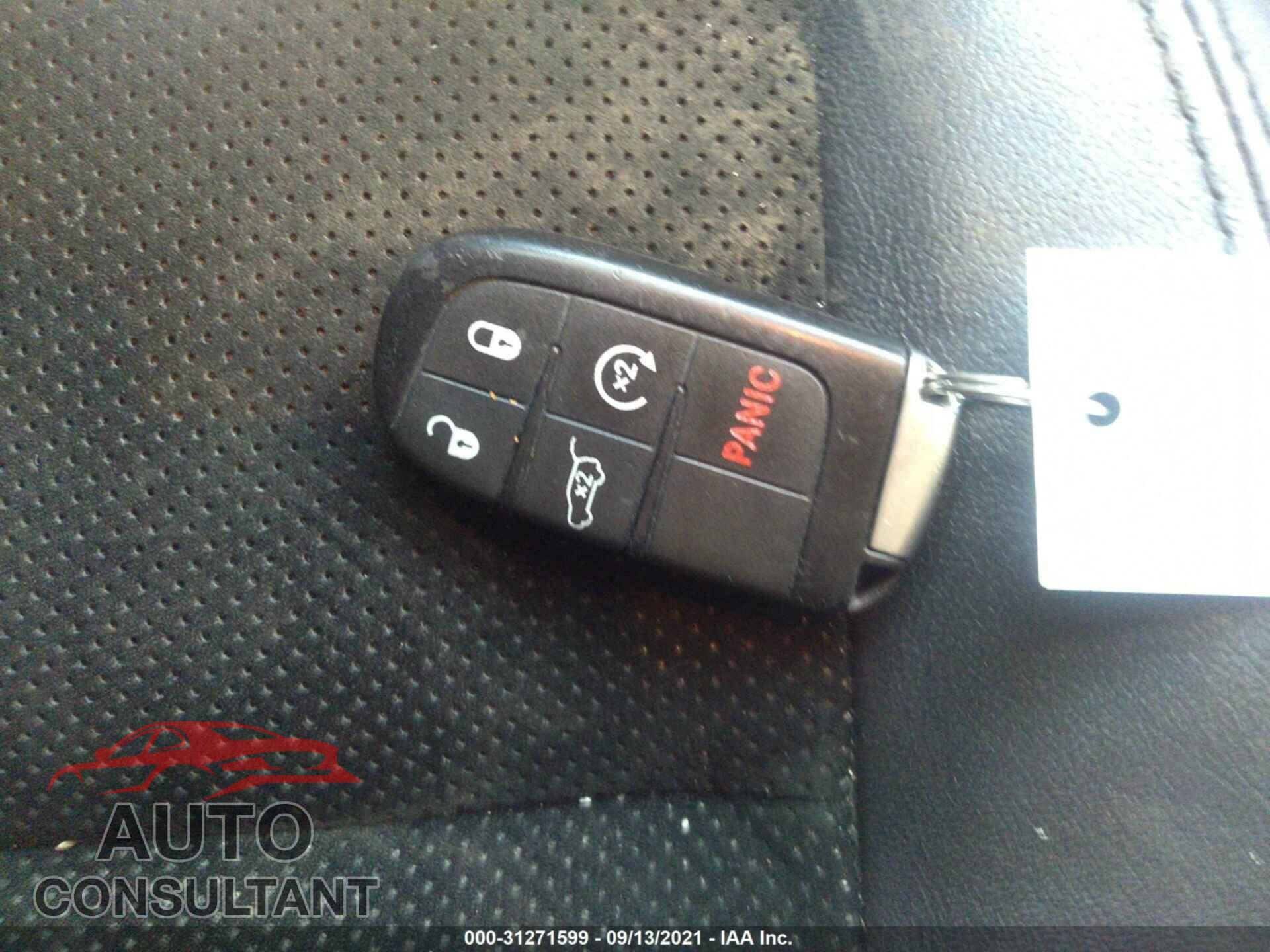 DODGE DURANGO 2018 - 1C4RDJDG8JC201637