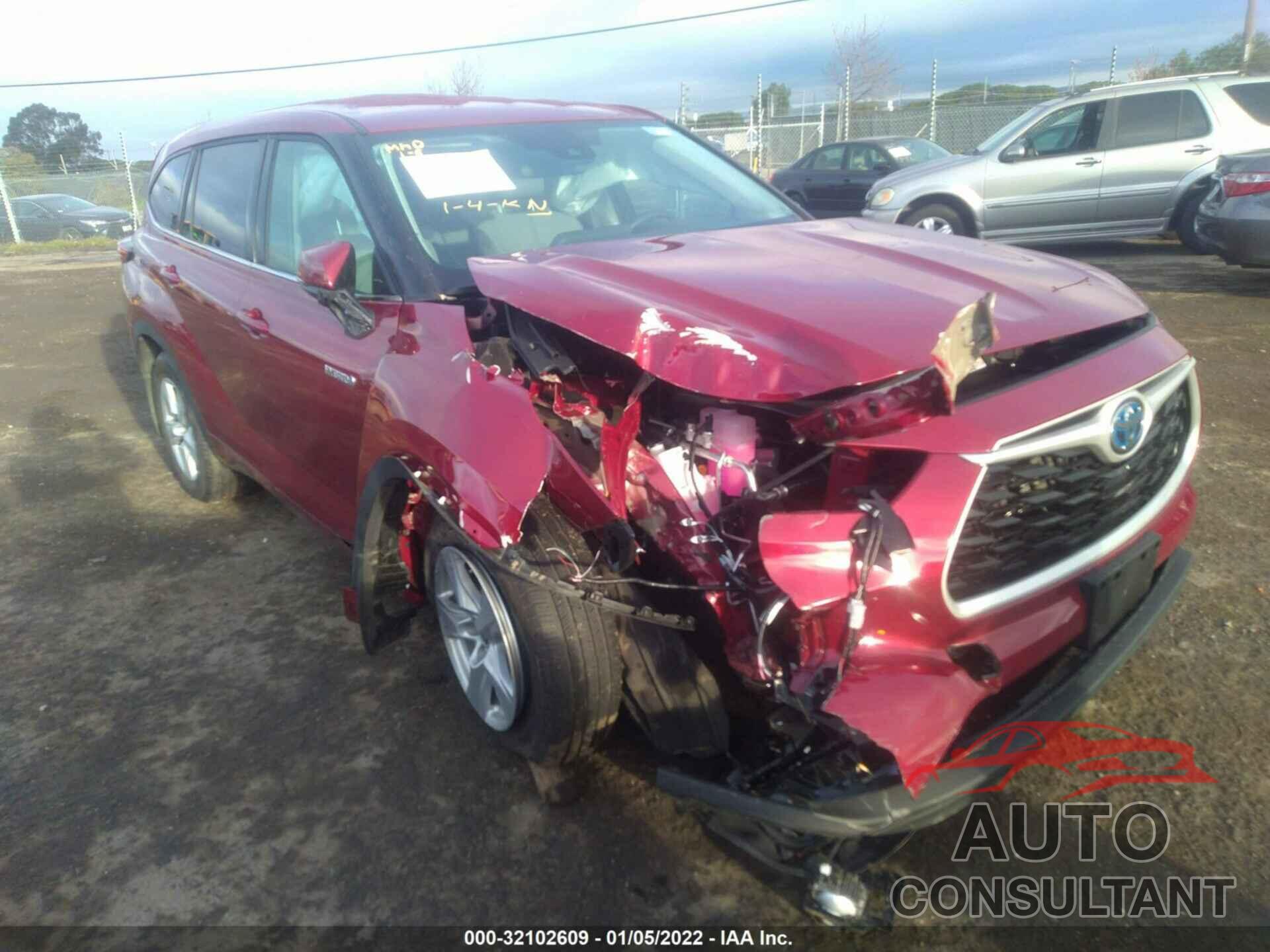 TOYOTA HIGHLANDER 2021 - 5TDBBRCH7MS535631