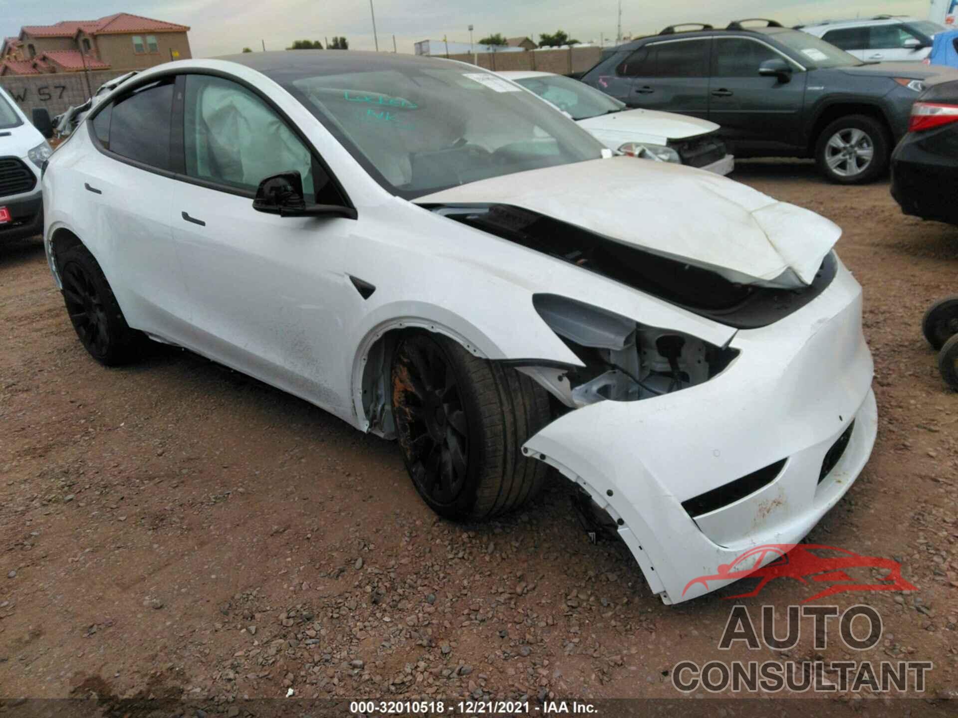 TESLA MODEL Y 2022 - 7SAYGDEEXNF330282