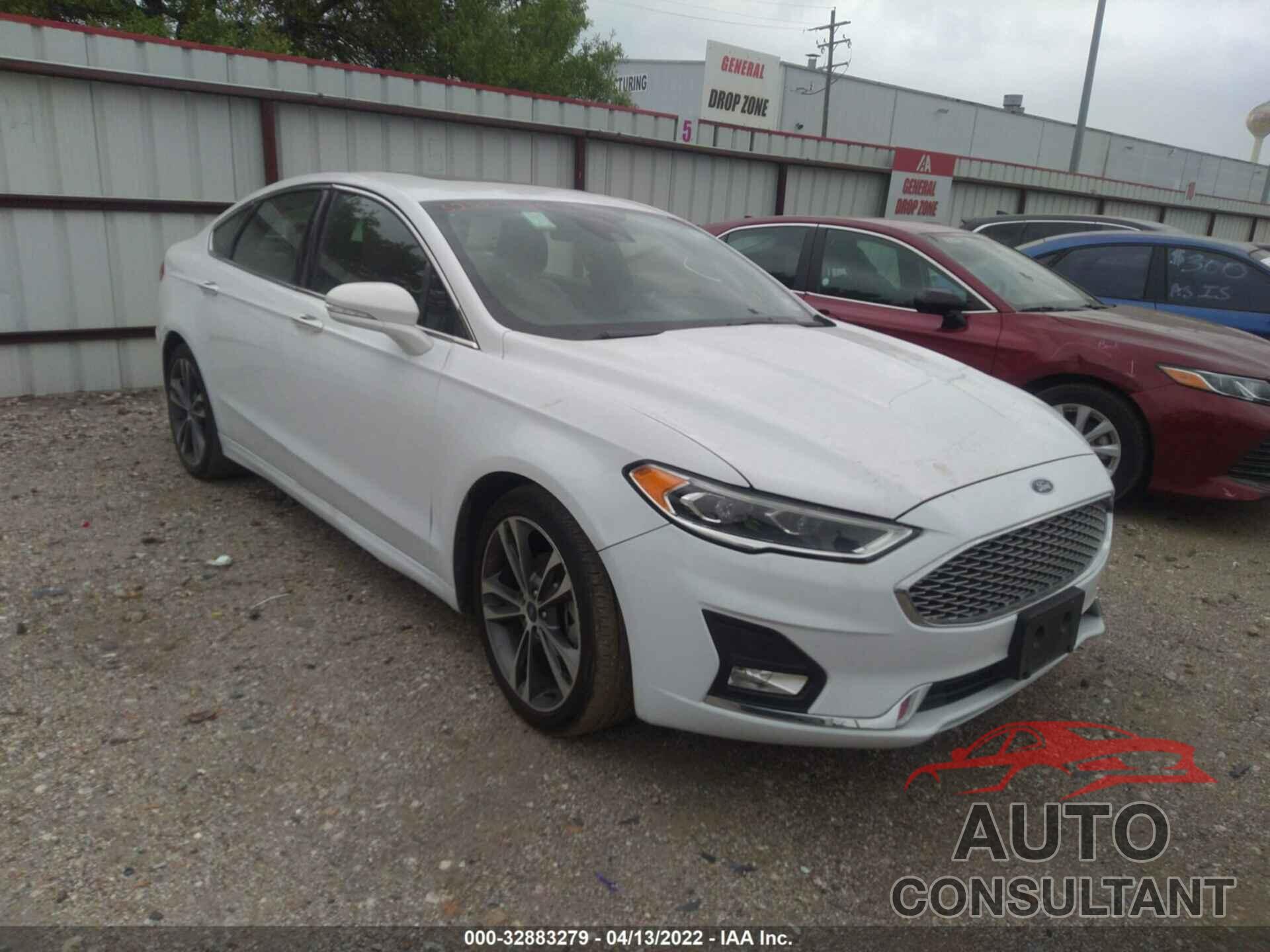 FORD FUSION 2019 - 3FA6P0D93KR153155
