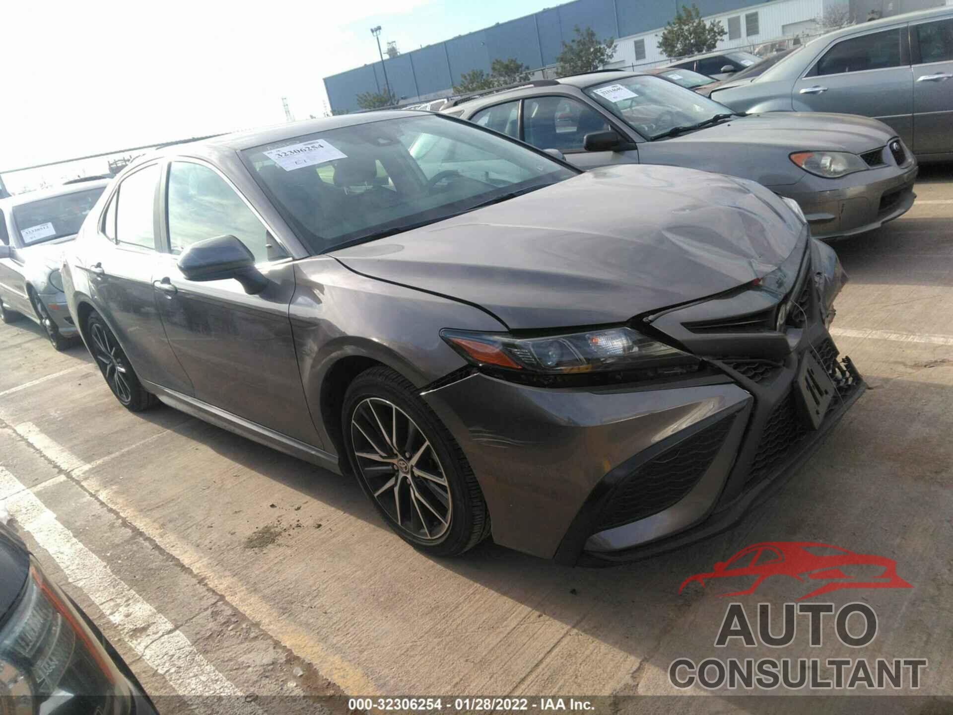 TOYOTA CAMRY 2021 - 4T1G11AK7MU426716
