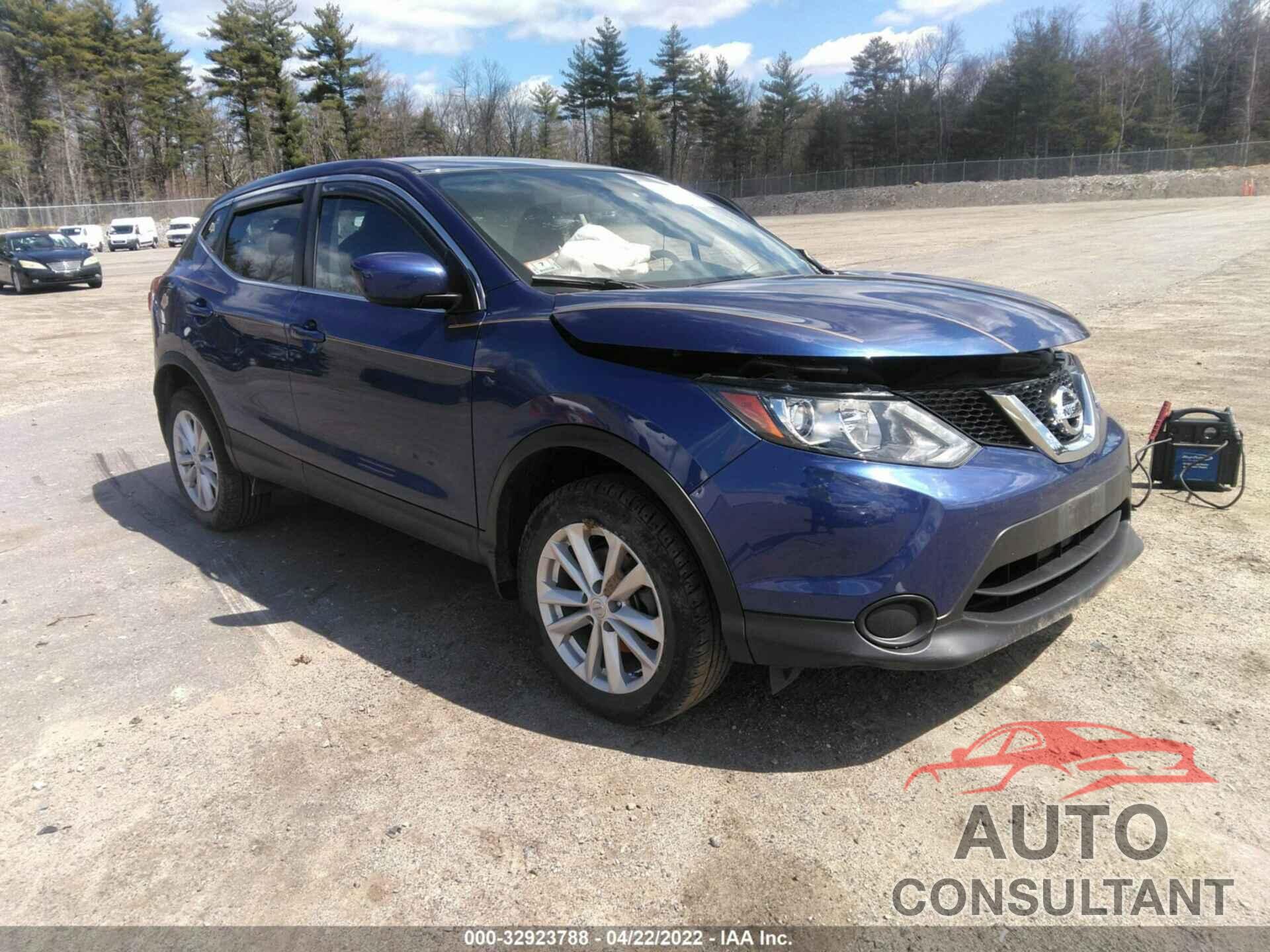 NISSAN ROGUE SPORT 2018 - JN1BJ1CR3JW202225