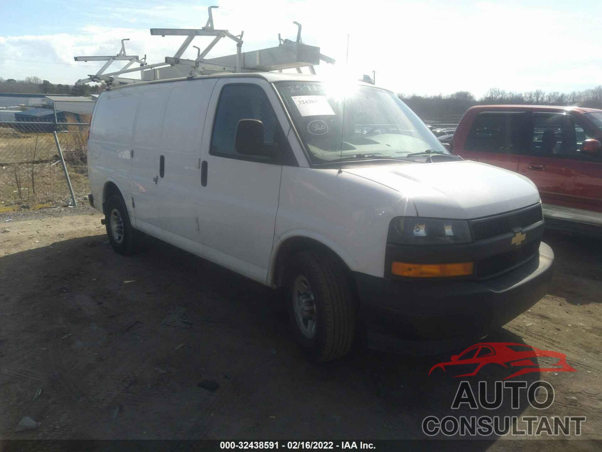 CHEVROLET EXPRESS CARGO VAN 2019 - 1GCWGAFGXK1272939