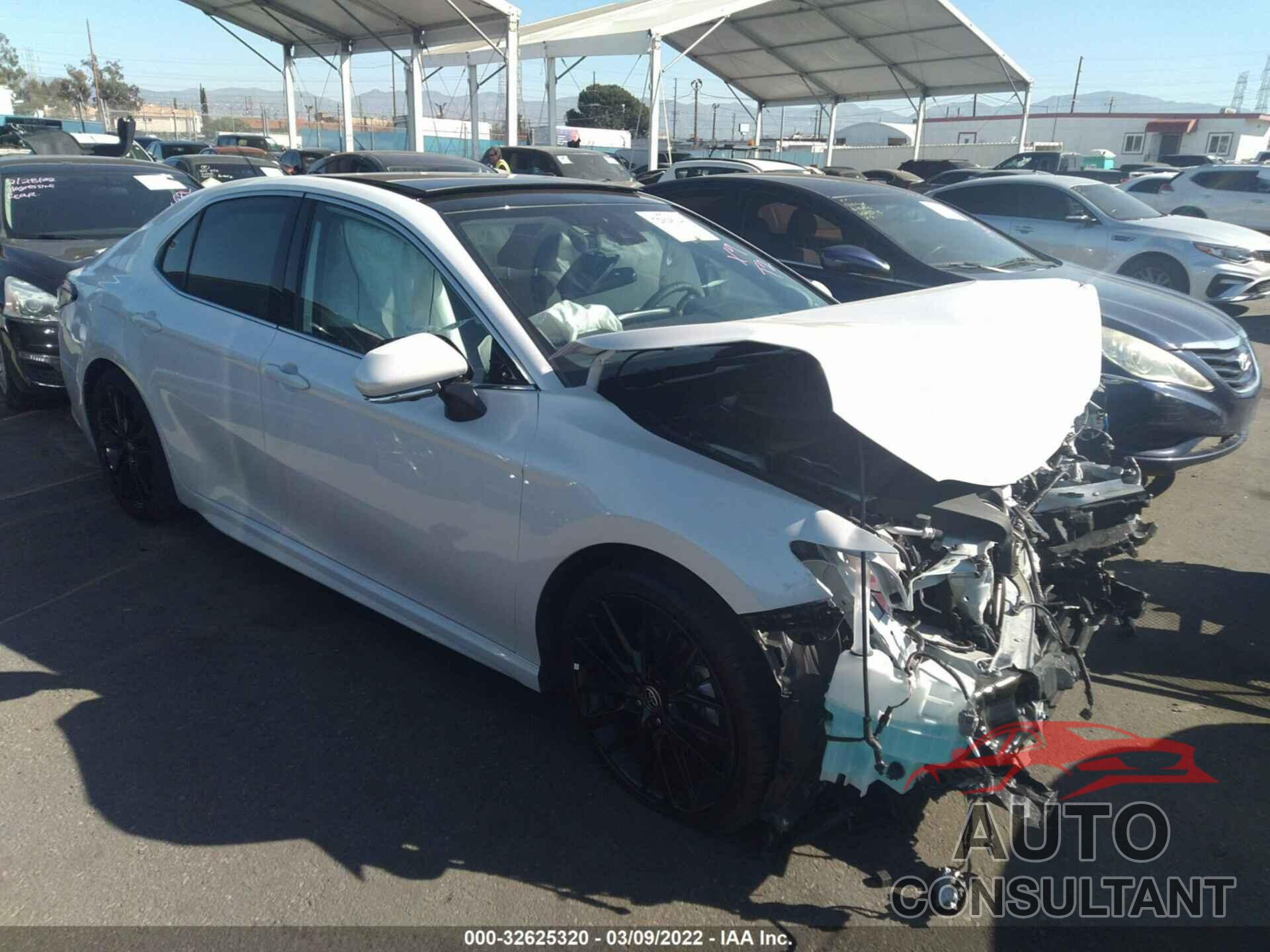 TOYOTA CAMRY 2021 - 4T1KZ1AKXMU059166