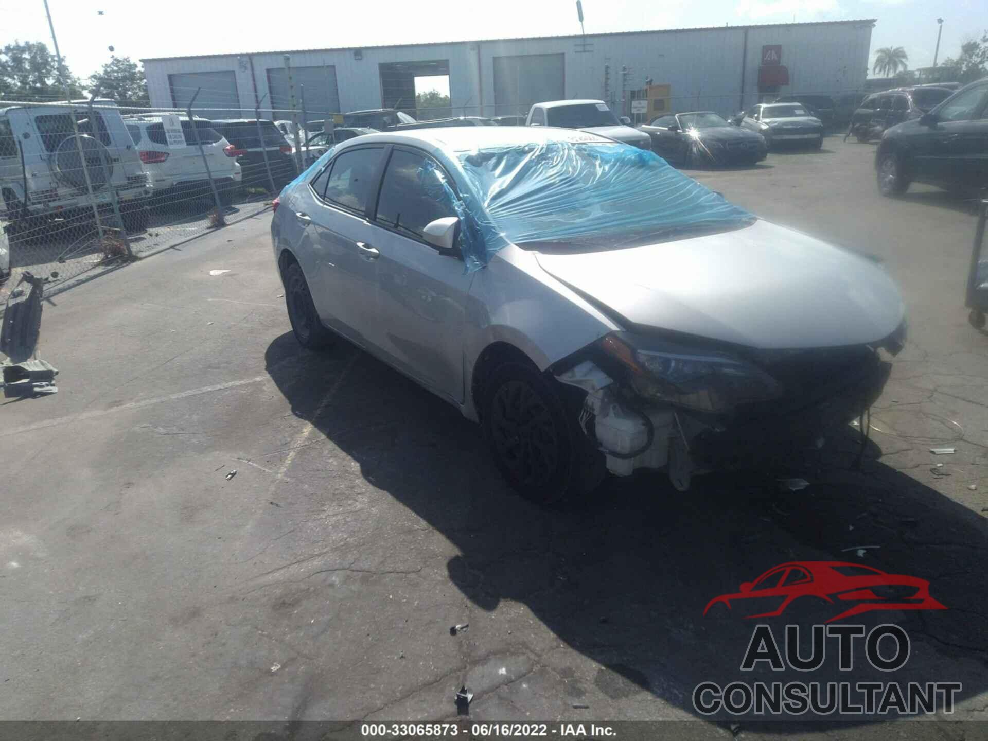 TOYOTA COROLLA 2017 - 2T1BURHEXHC811114