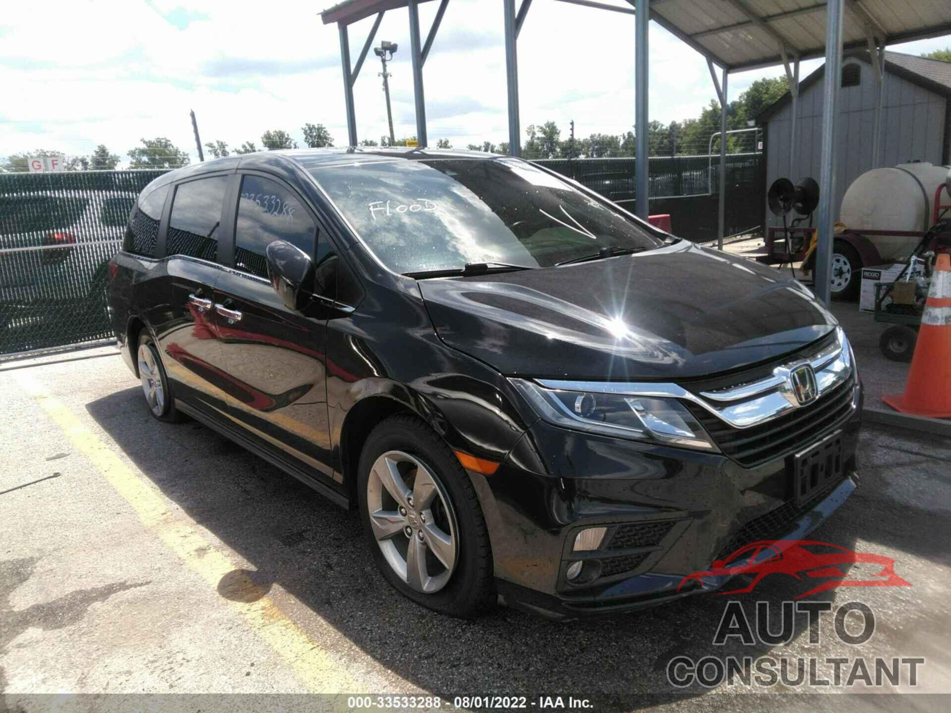 HONDA ODYSSEY 2018 - 5FNRL6H73JB024640