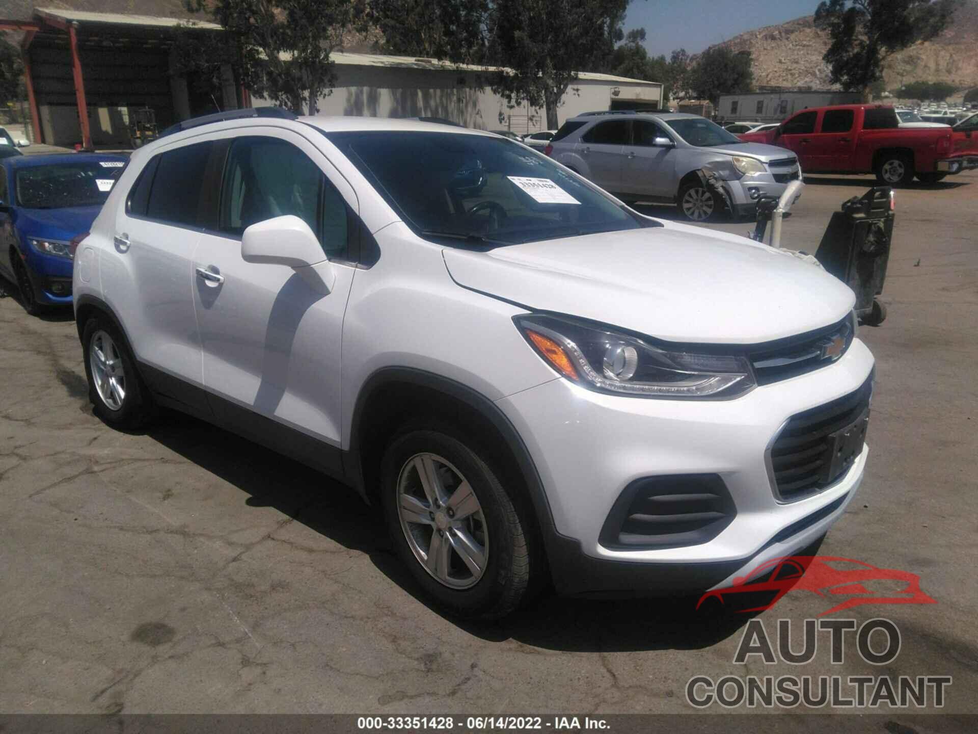 CHEVROLET TRAX 2017 - 3GNCJLSB7HL143155