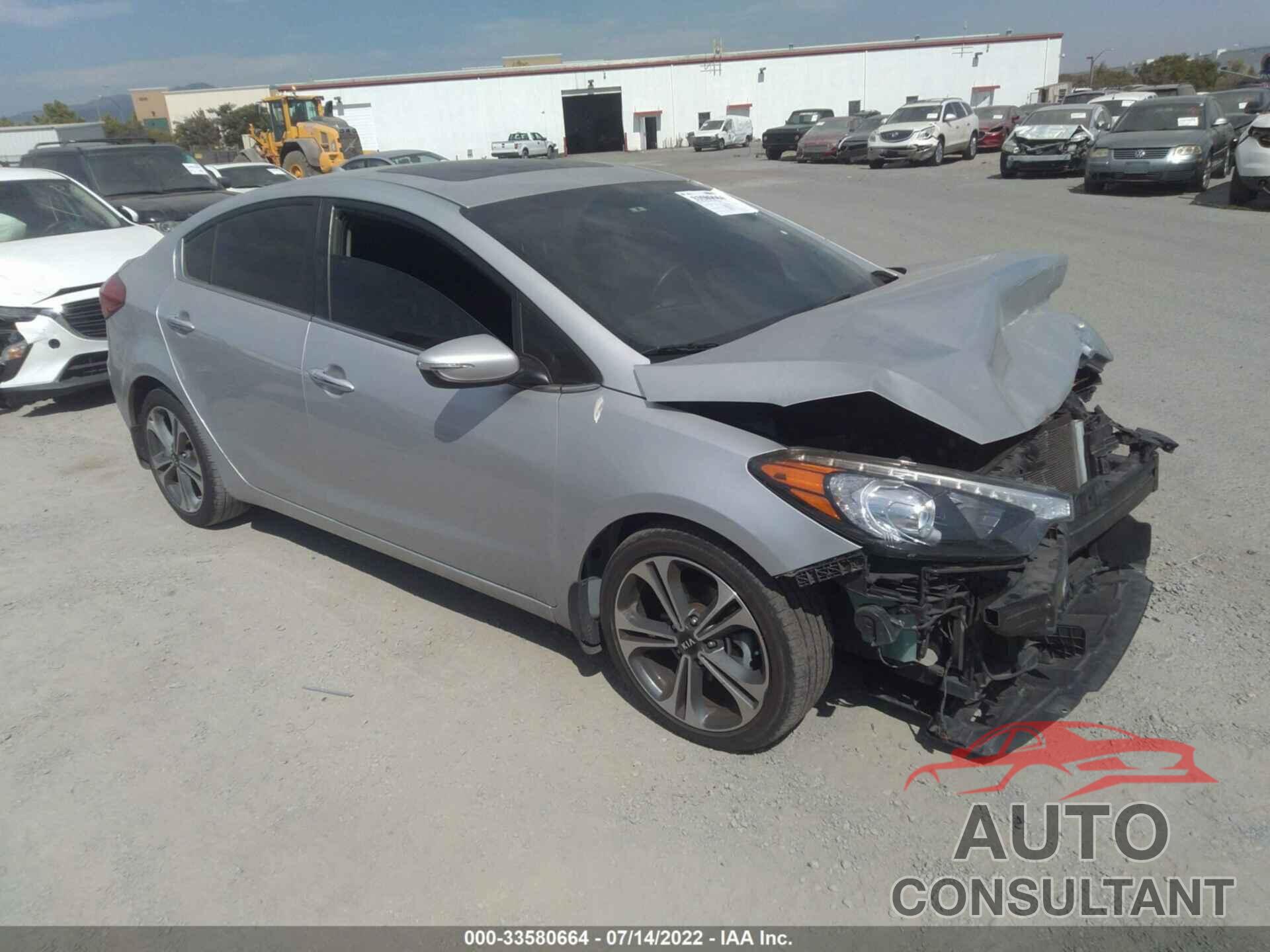 KIA FORTE 2016 - KNAFZ4A8XG5555057