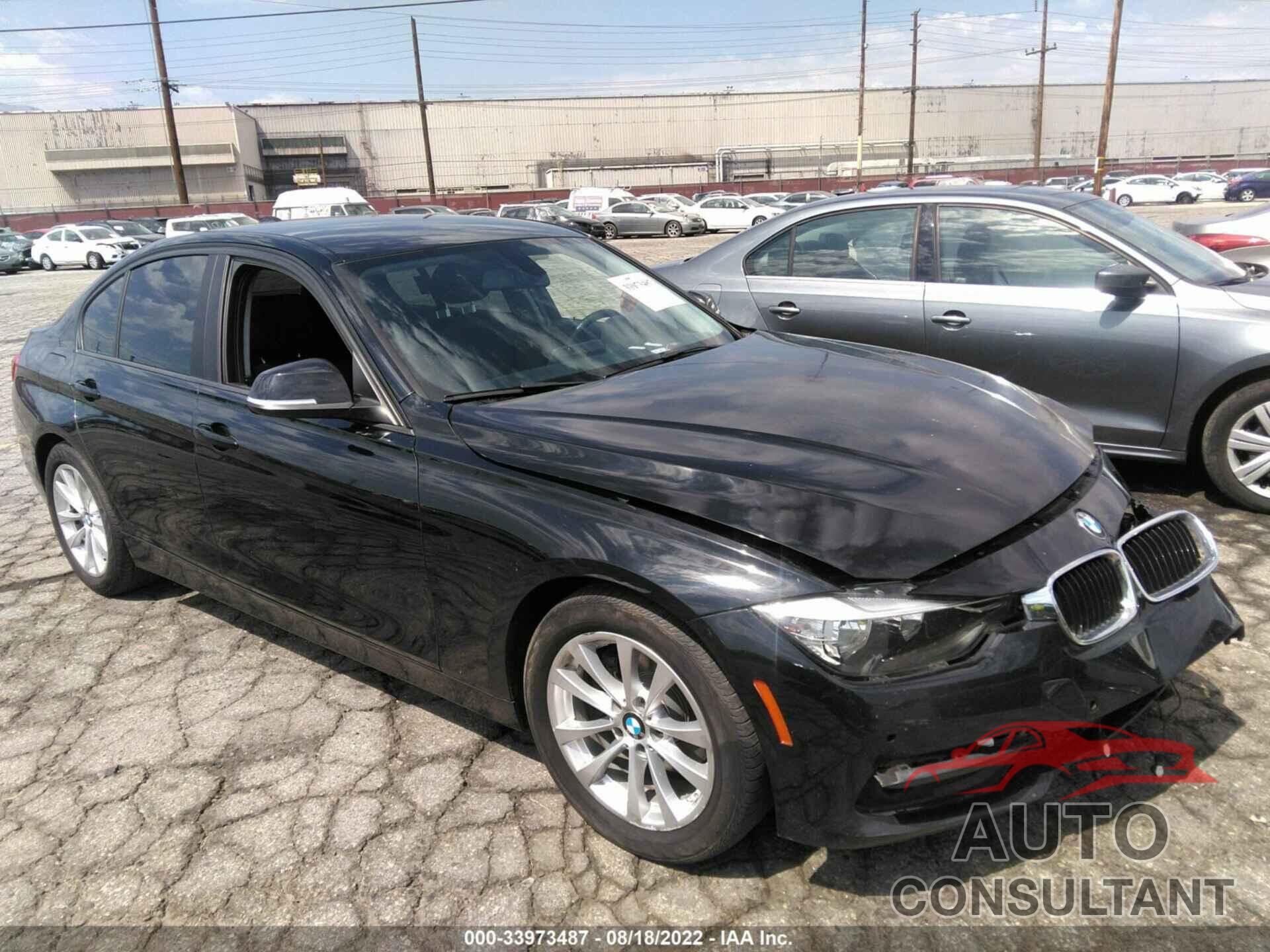 BMW 3 SERIES 2016 - WBA8E1G51GNT36892