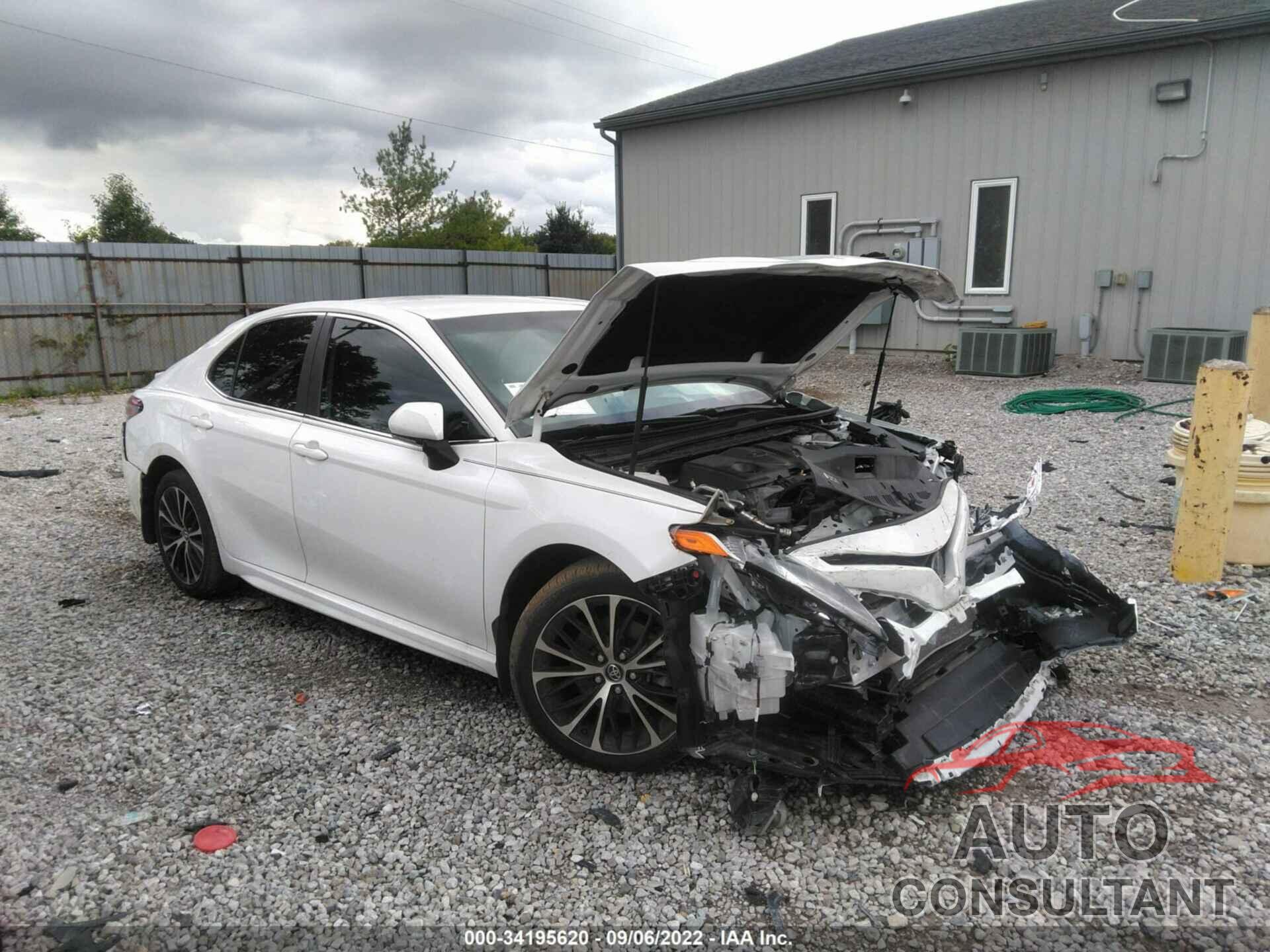 TOYOTA CAMRY 2020 - 4T1M11AK1LU866562