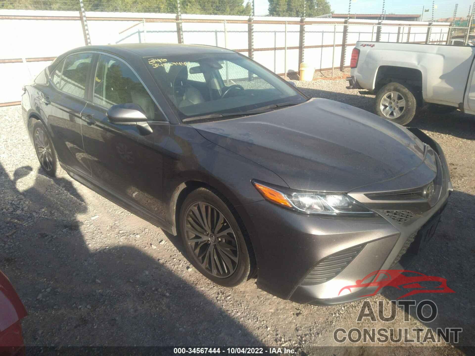 TOYOTA CAMRY 2020 - 4T1G11AK5LU932785