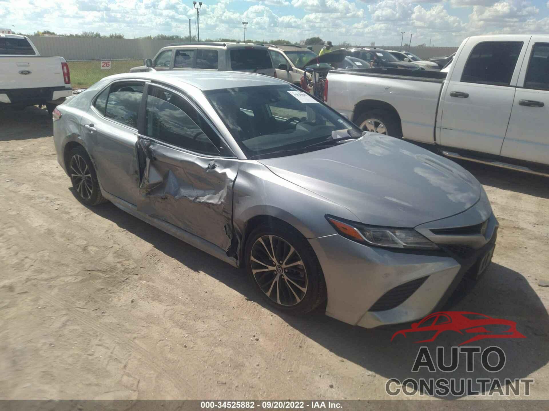 TOYOTA CAMRY 2020 - 4T1G11AK9LU344551