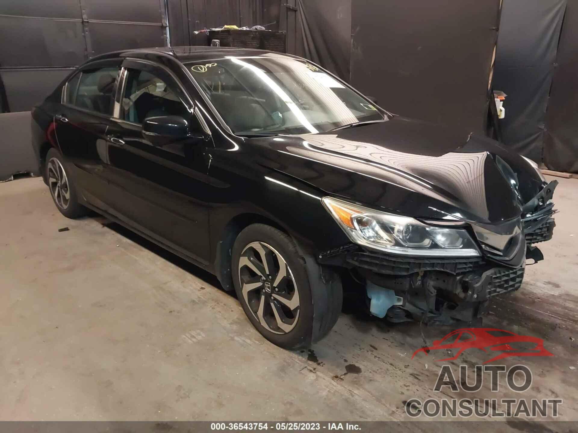 HONDA ACCORD SEDAN 2017 - 1HGCR3F09HA026163