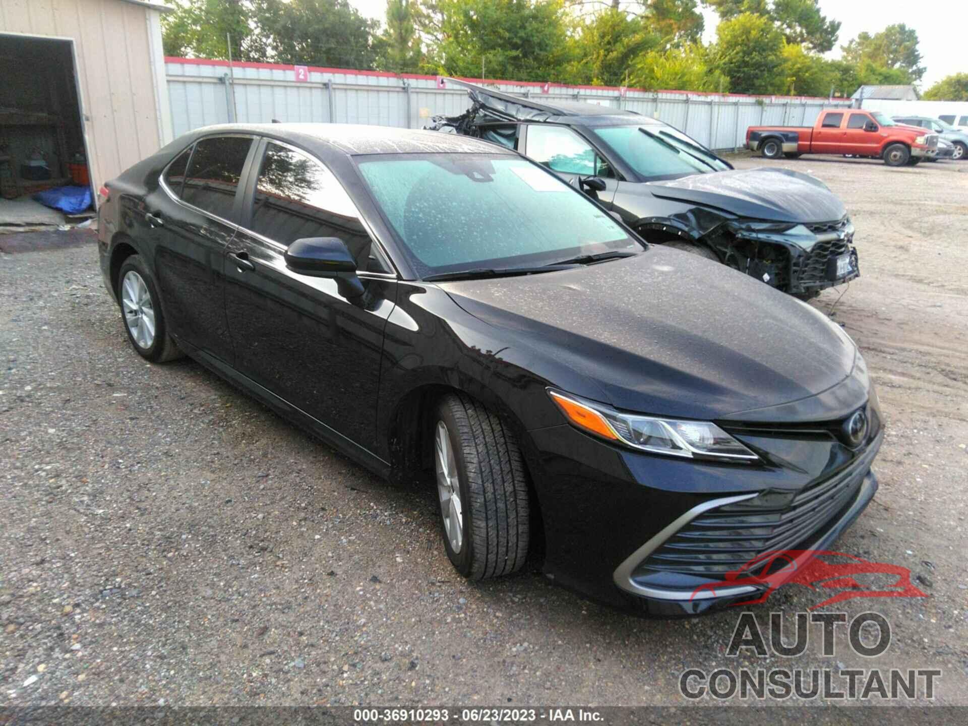TOYOTA CAMRY 2023 - 4T1C11AK9PU730262