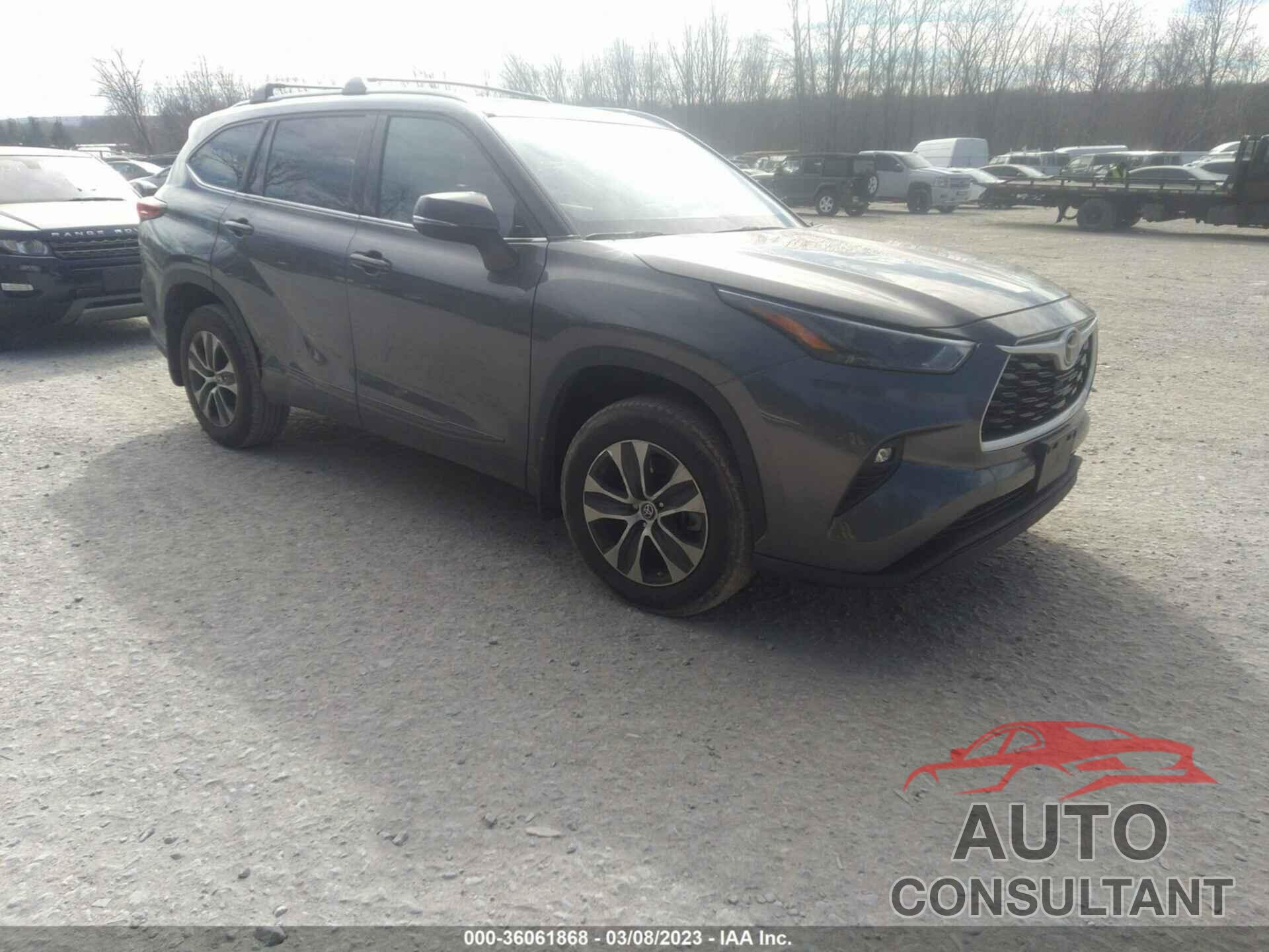 TOYOTA HIGHLANDER 2022 - 5TDGZRBH8NS205615
