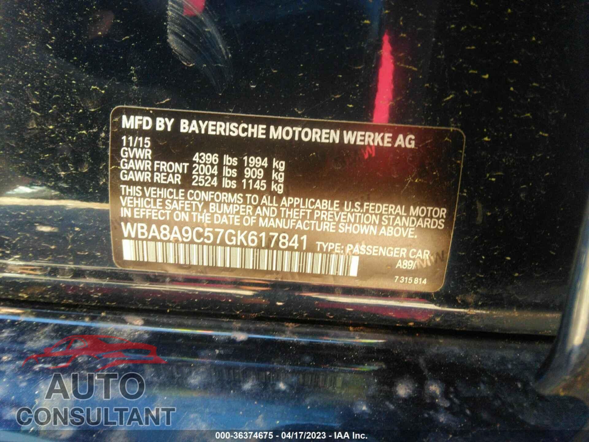 BMW 3 SERIES 2016 - WBA8A9C57GK617841