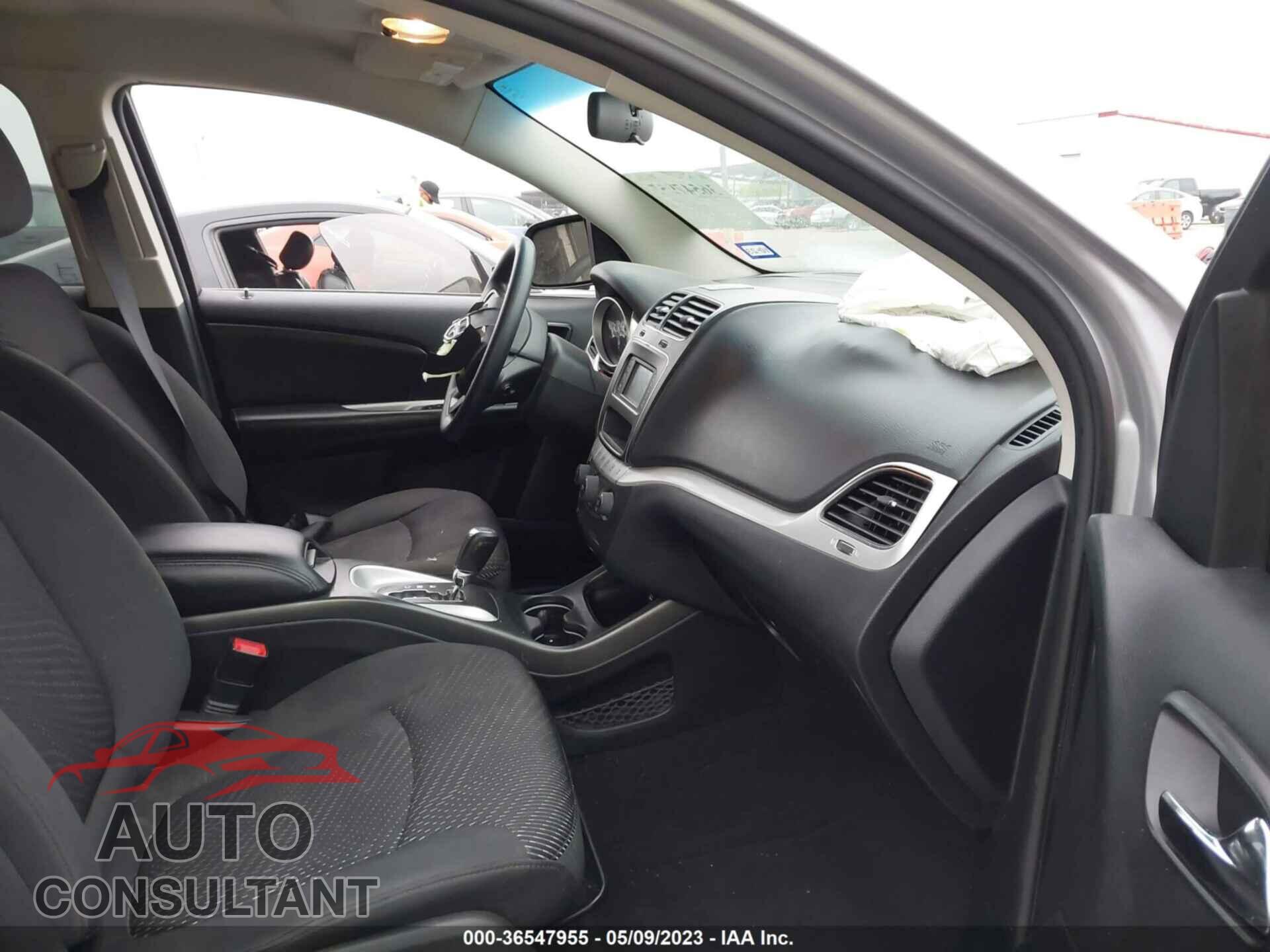DODGE JOURNEY 2017 - 3C4PDCBB7HT604629