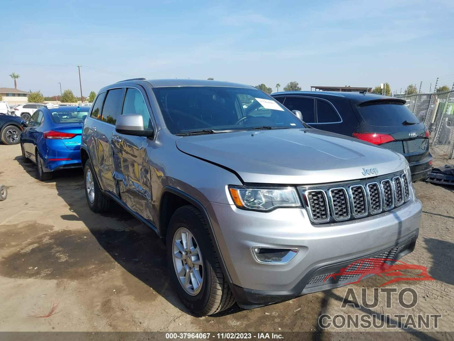 JEEP GRAND CHEROKEE 2018 - 1C4RJEAG0JC438126