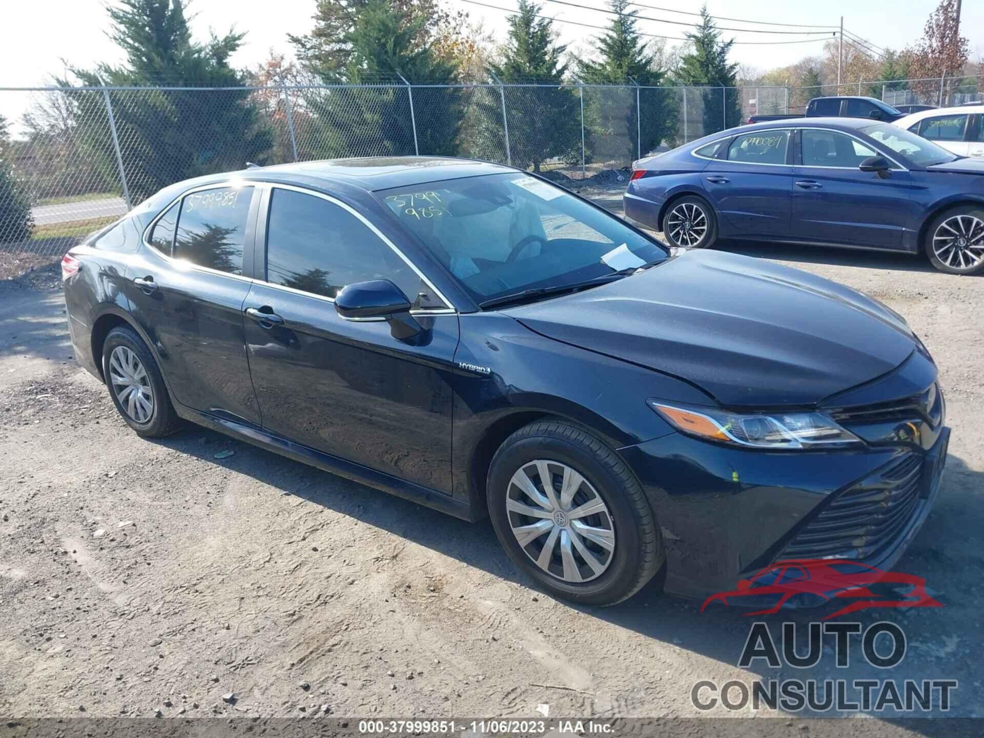 TOYOTA CAMRY 2020 - 4T1E31AK2LU531048