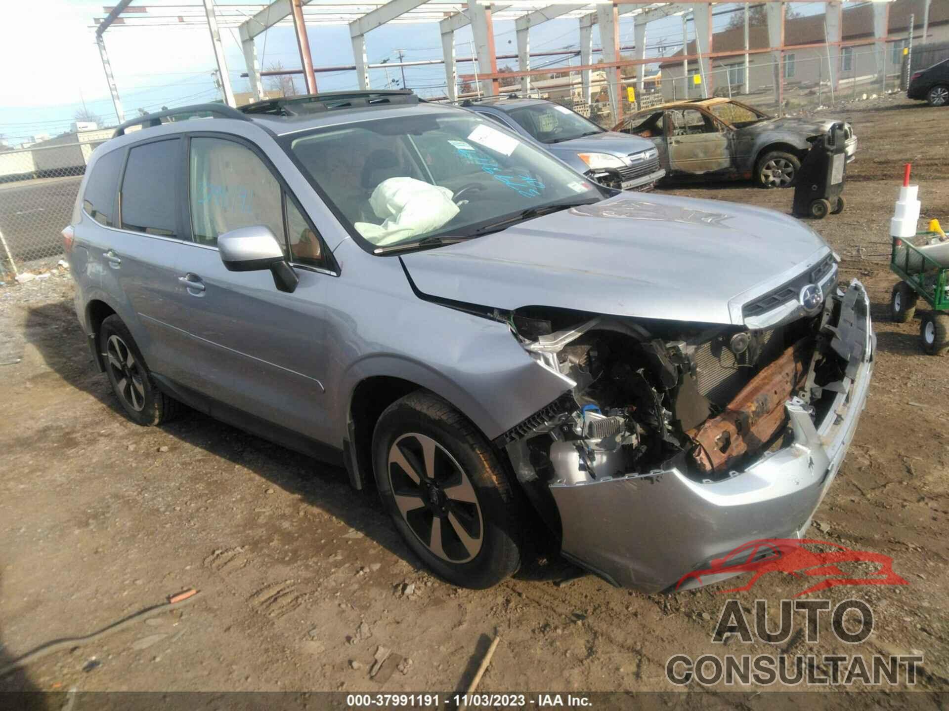 SUBARU FORESTER 2018 - JF2SJAJC5JH451787