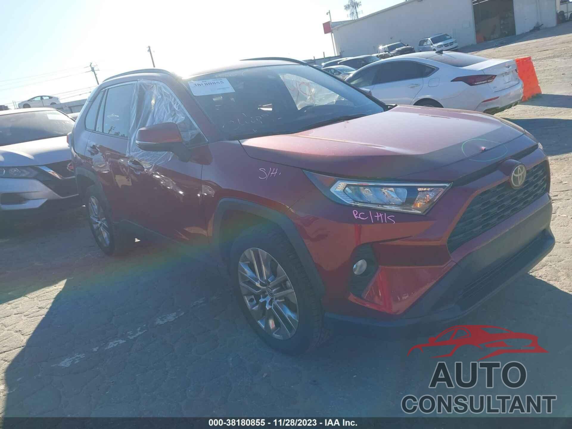 TOYOTA RAV4 2021 - JTMC1RFV0MD063423