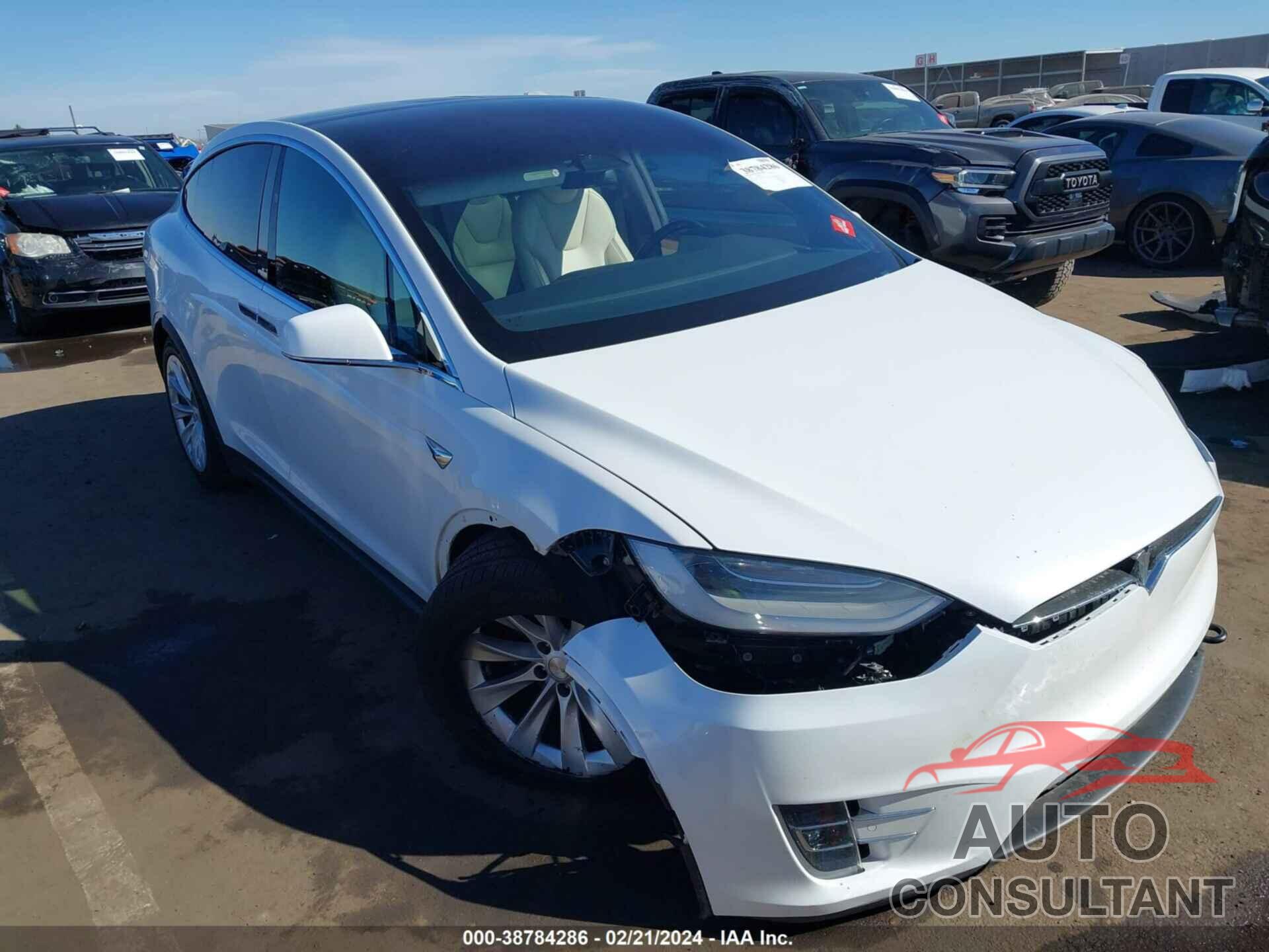 TESLA MODEL X 2020 - 5YJXCAE28LF297286