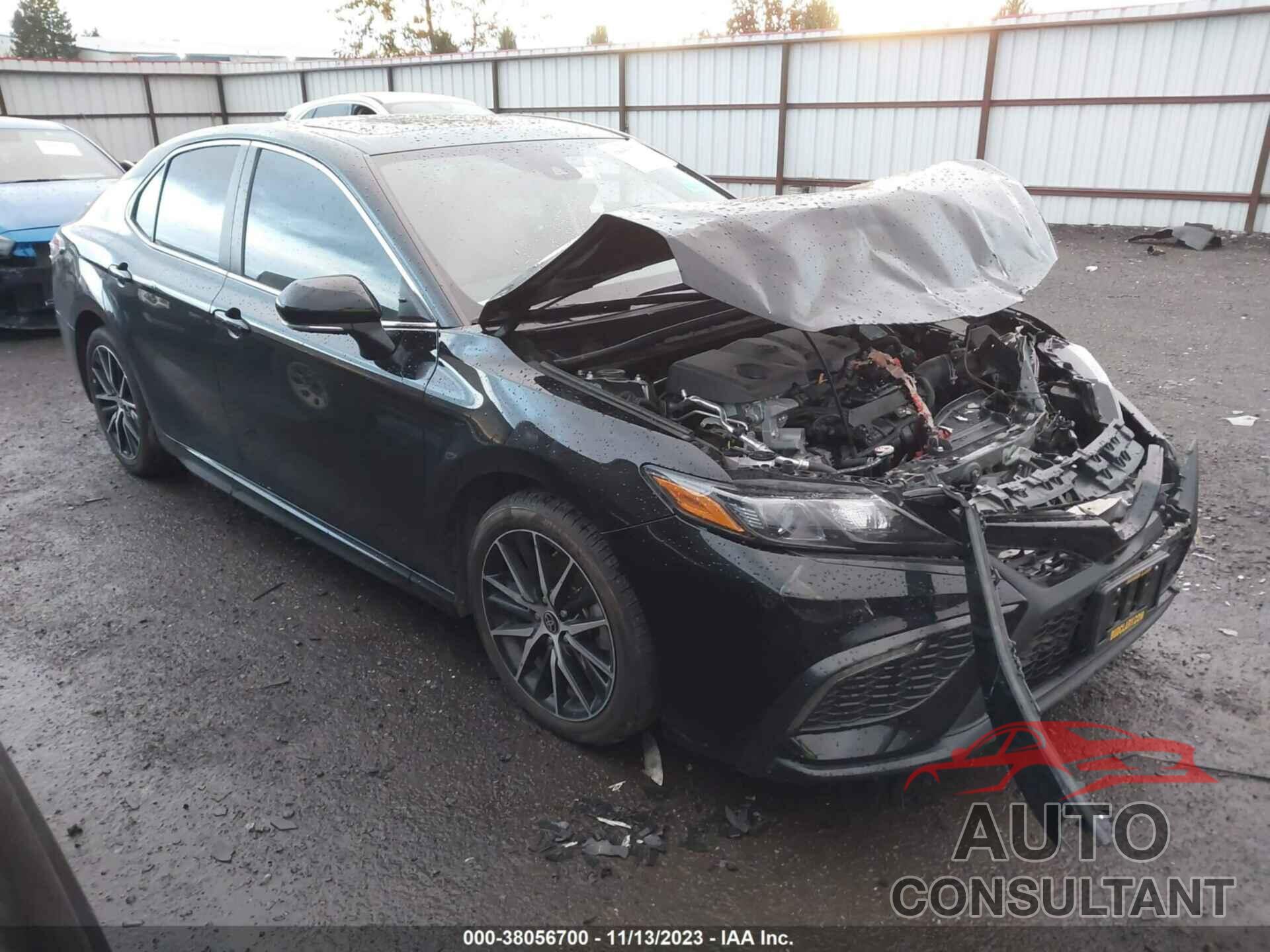TOYOTA CAMRY 2023 - 4T1T11AK1PU756032