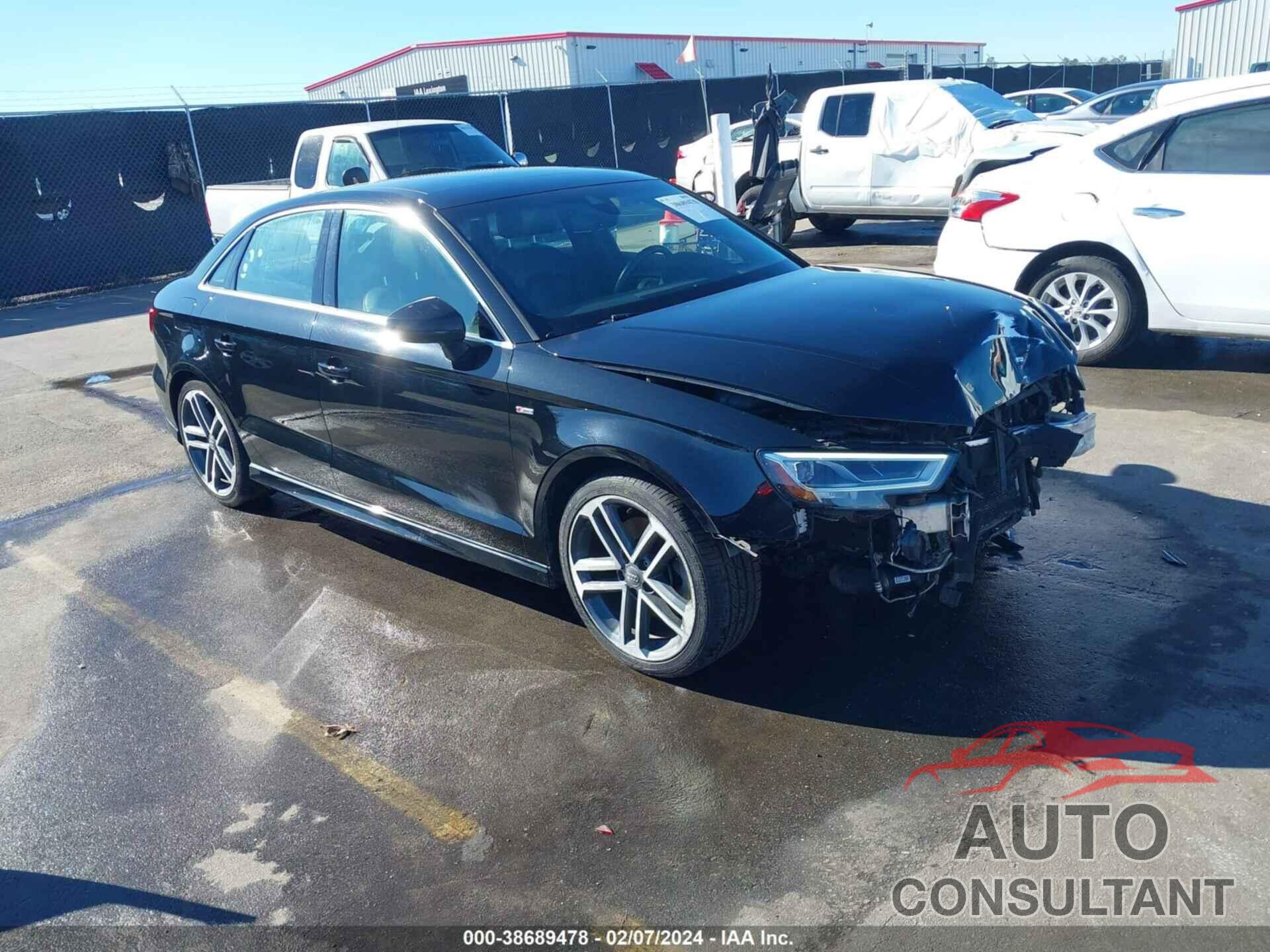 AUDI A3 2018 - WAUHUHFF9J1039308