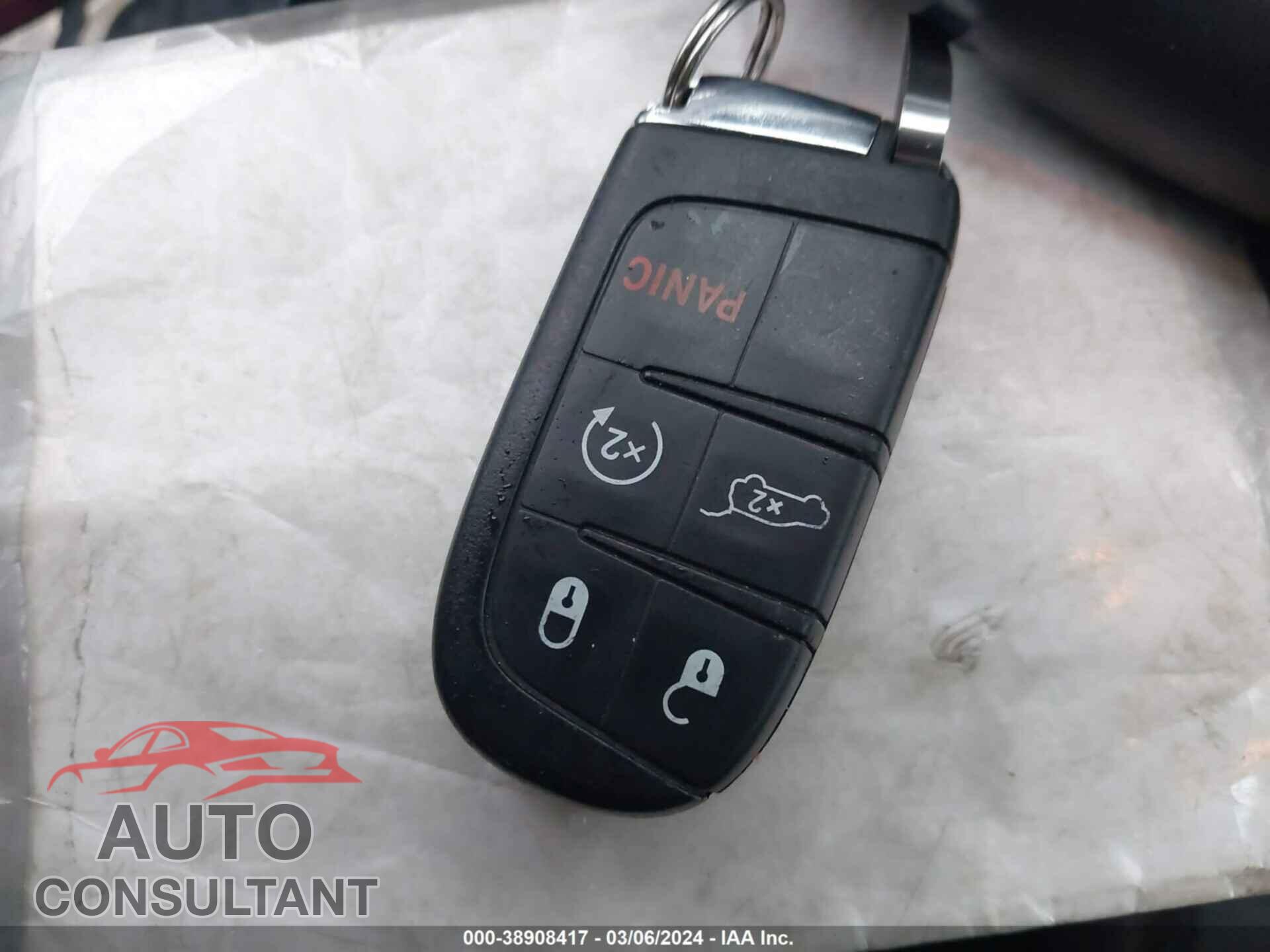 JEEP COMPASS 2018 - 3C4NJCCB0JT358723