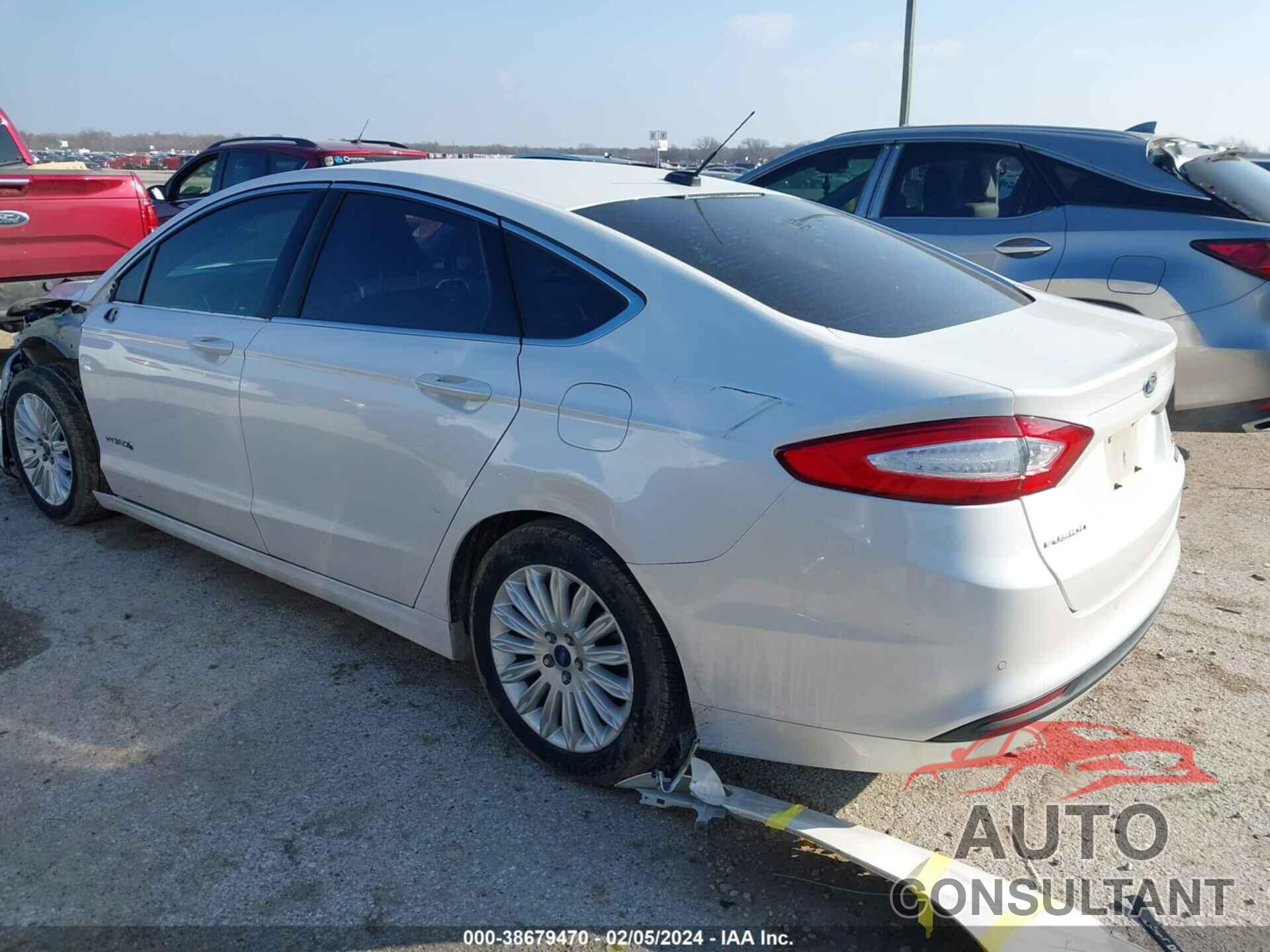 FORD FUSION HYBRID 2016 - 3FA6P0LU5GR202126