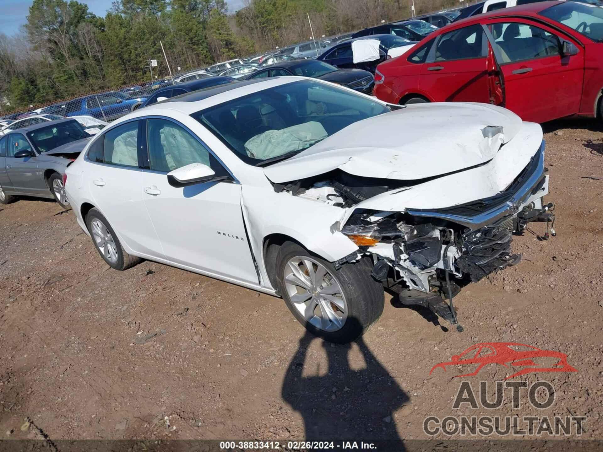 CHEVROLET MALIBU 2022 - 1G1ZD5ST2NF121609