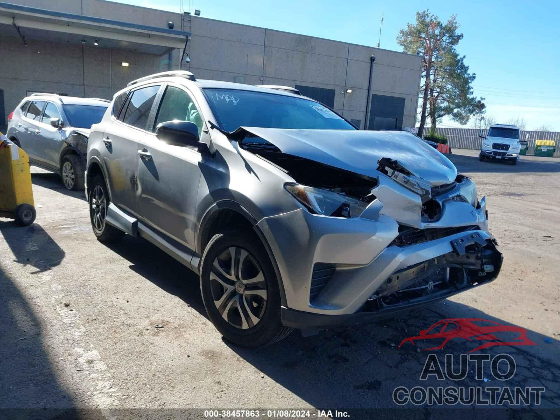 TOYOTA RAV4 2016 - 2T3BFREV9GW472591