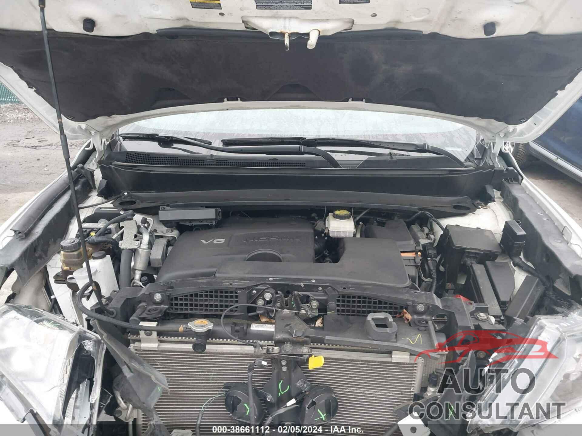 NISSAN PATHFINDER 2019 - 5N1DR2MM6KC644180