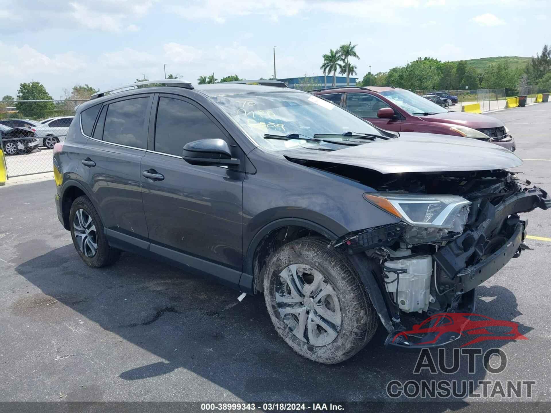 TOYOTA RAV4 2018 - JTMZFREV4JJ195689