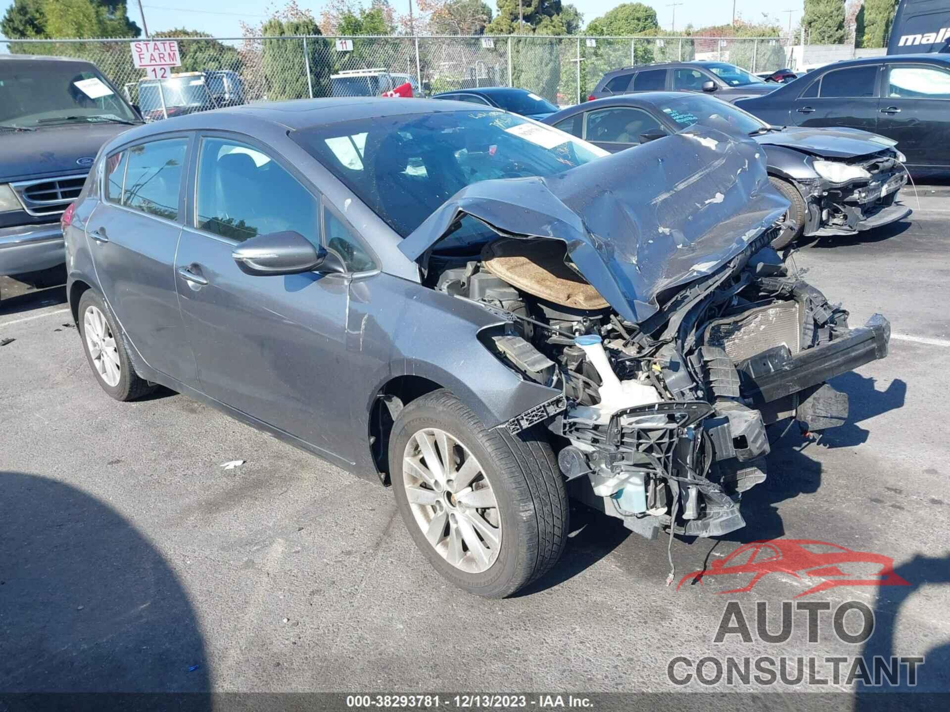 KIA FORTE 2015 - KNAFX5A87F5316768