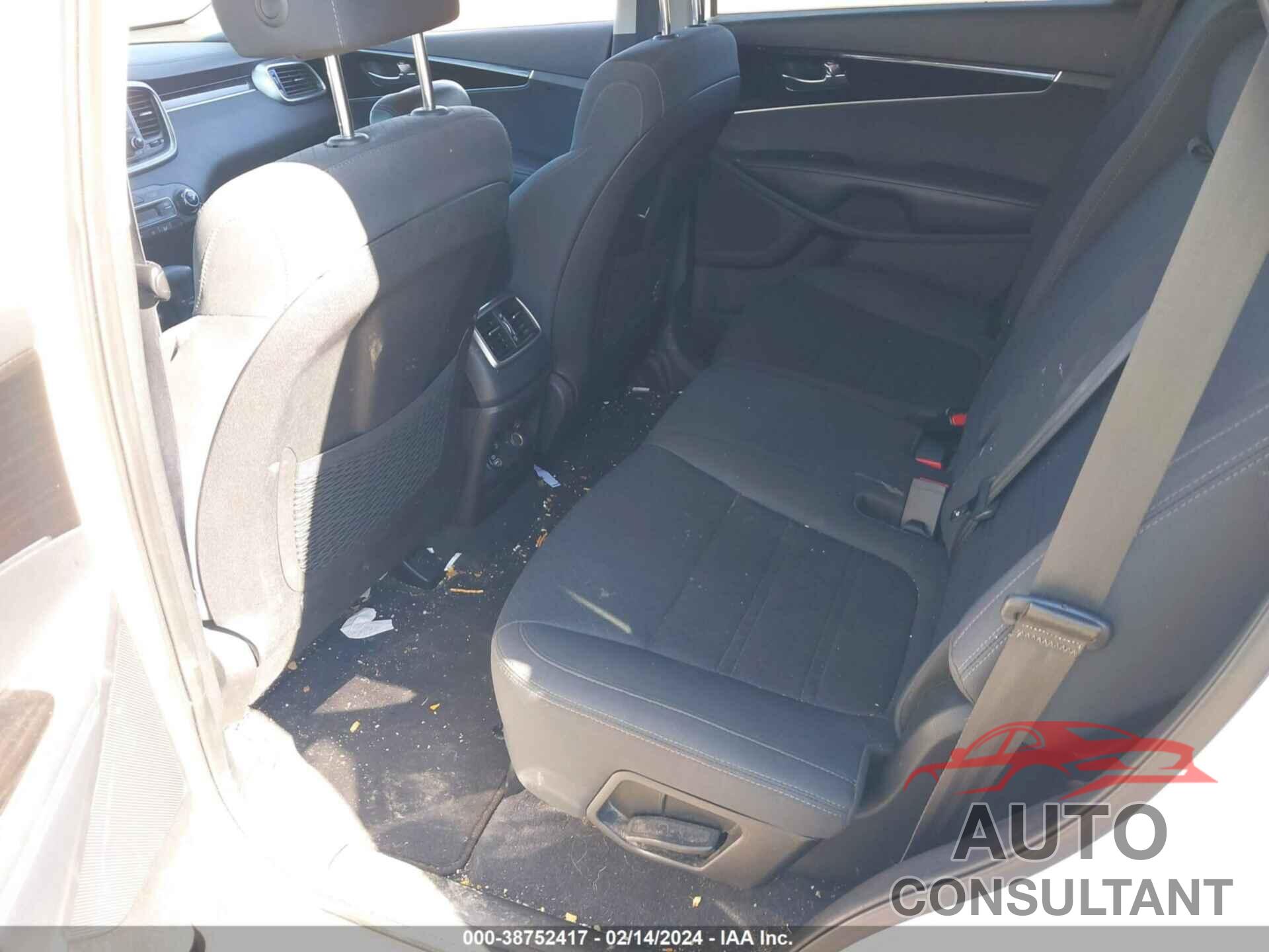 KIA SORENTO 2019 - 5XYPG4A51KG559744