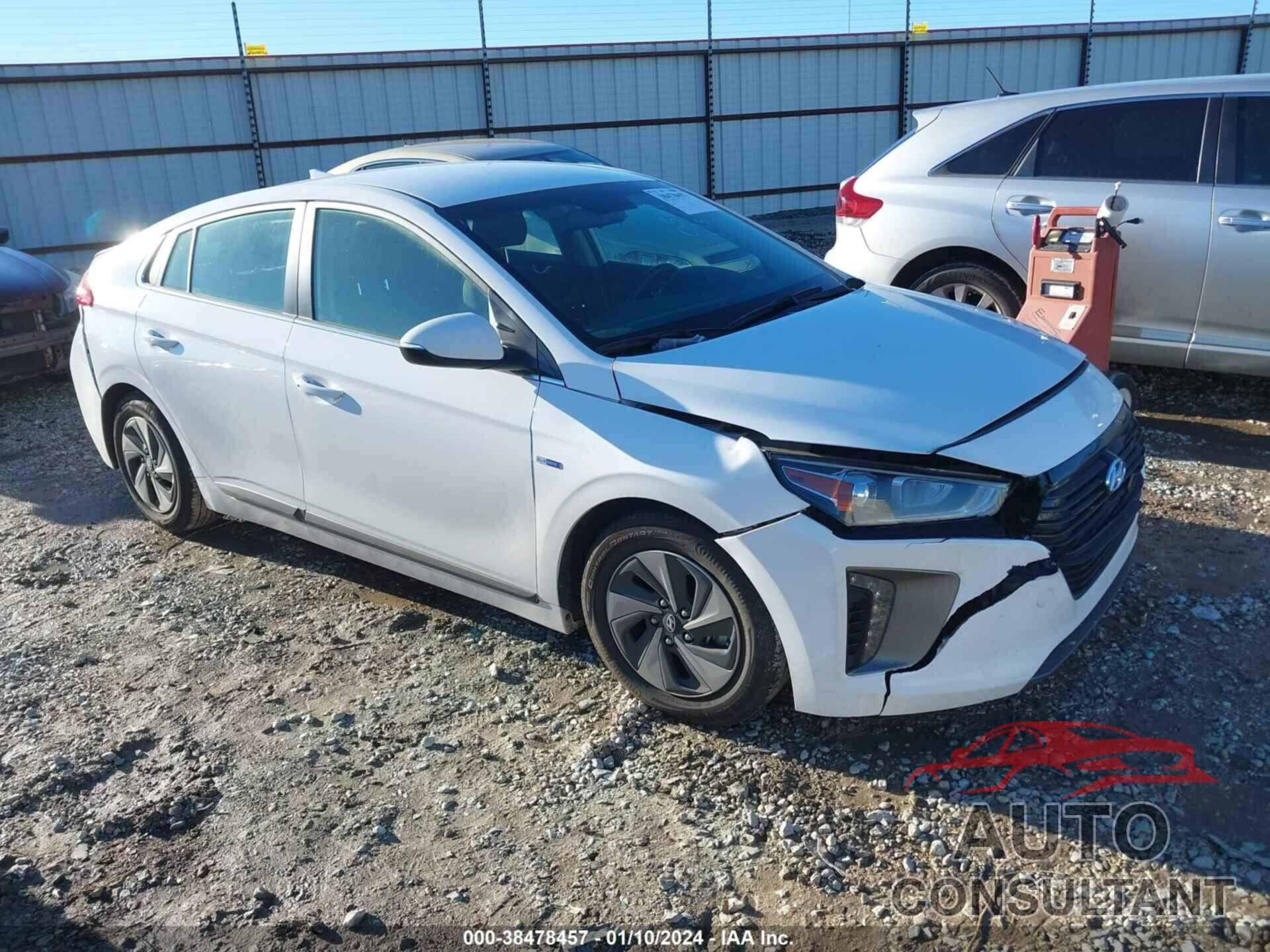 HYUNDAI IONIQ HYBRID 2018 - KMHC75LC7JU090569