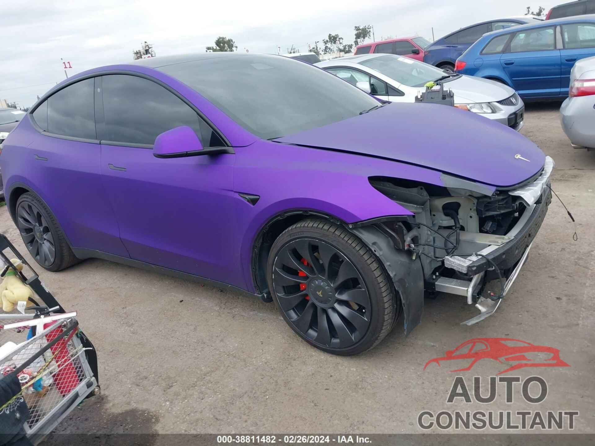 TESLA MODEL Y 2020 - 5YJYGDEF8LF041467