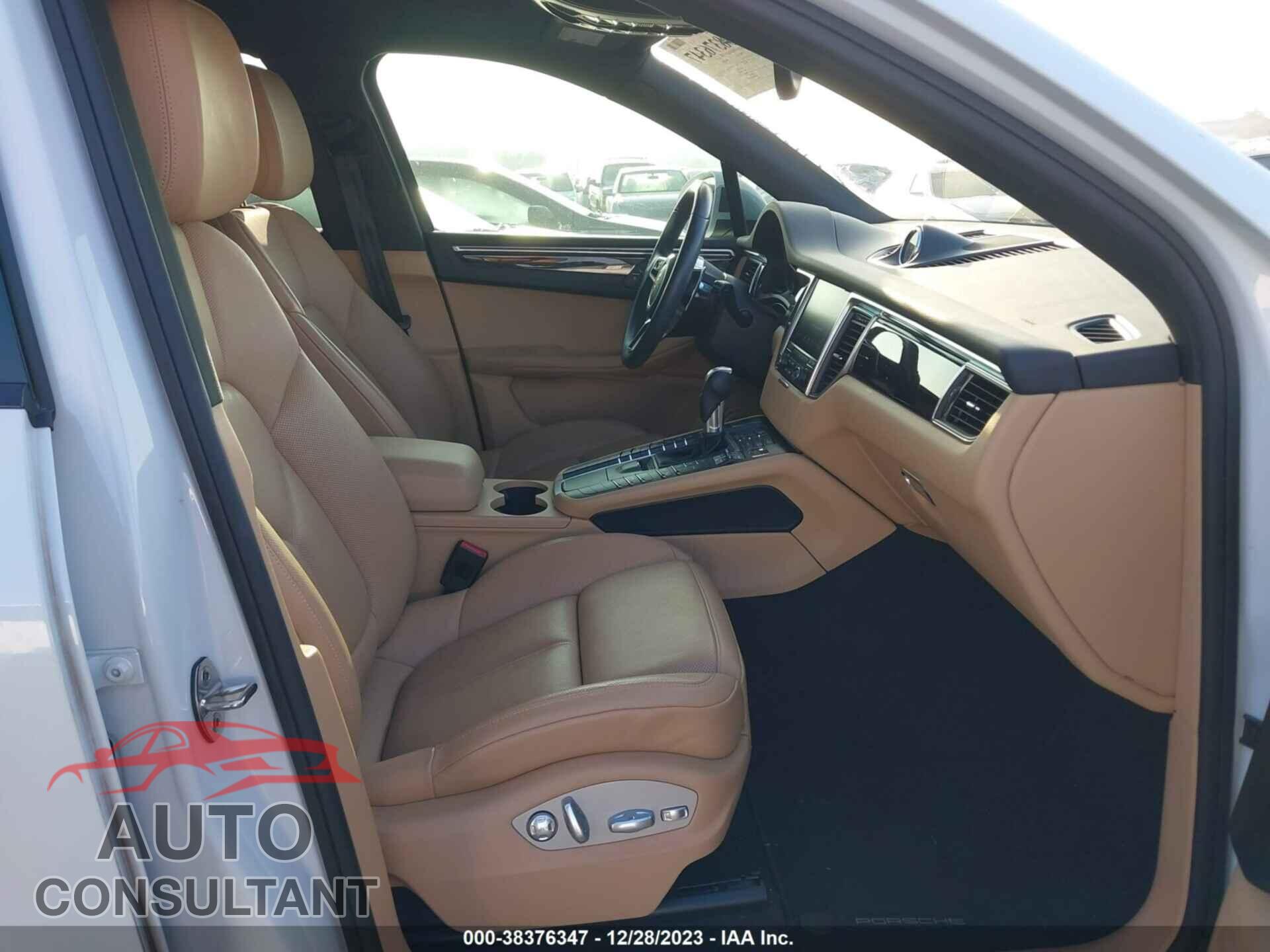 PORSCHE MACAN 2018 - WP1AB2A54JLB38109