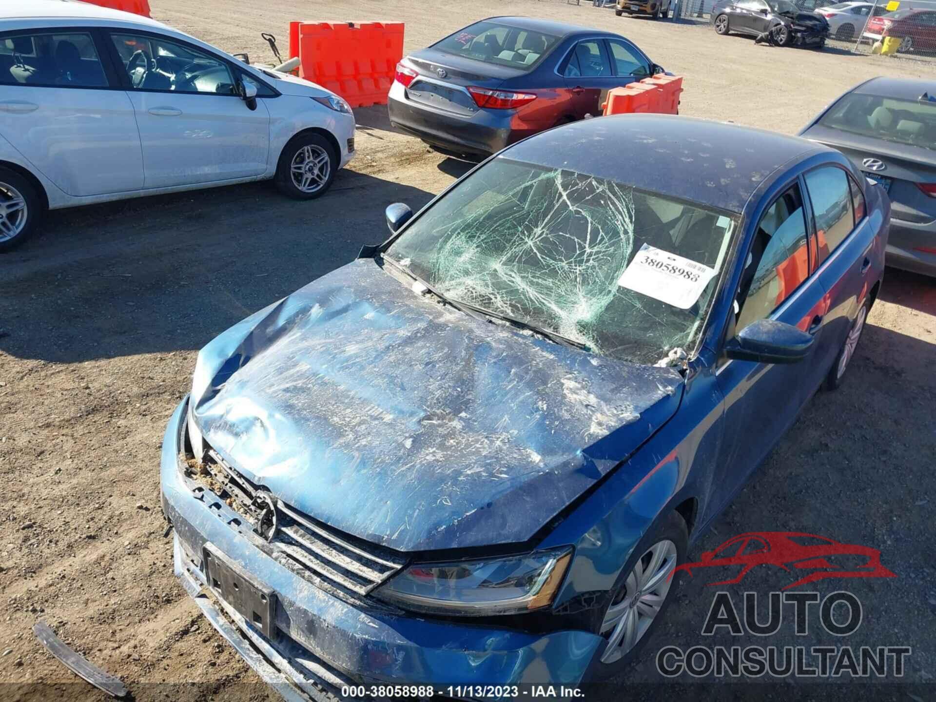 VOLKSWAGEN JETTA 2017 - 3VW2B7AJ0HM375752