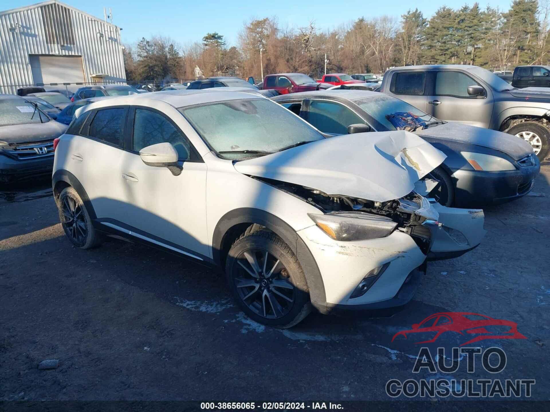 MAZDA CX-3 2018 - JM1DKFD7XJ0313290