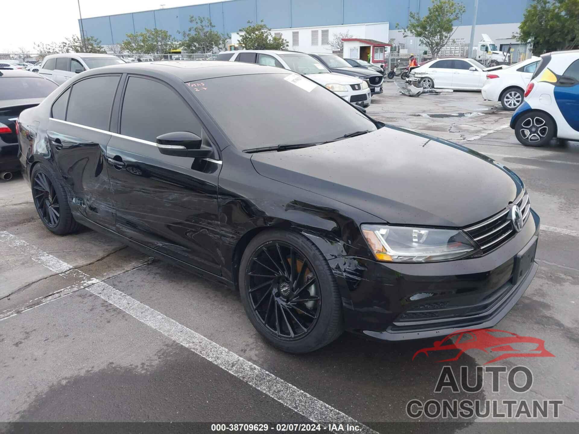 VOLKSWAGEN JETTA 2017 - 3VWDB7AJ4HM266011