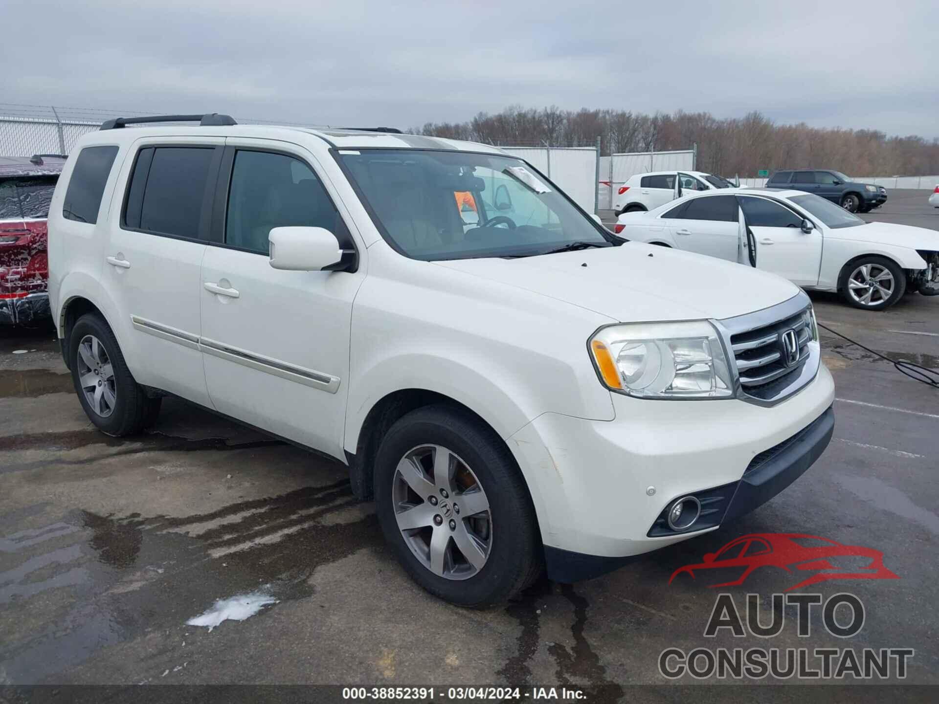 HONDA PILOT 2015 - 5FNYF4H9XFB017412