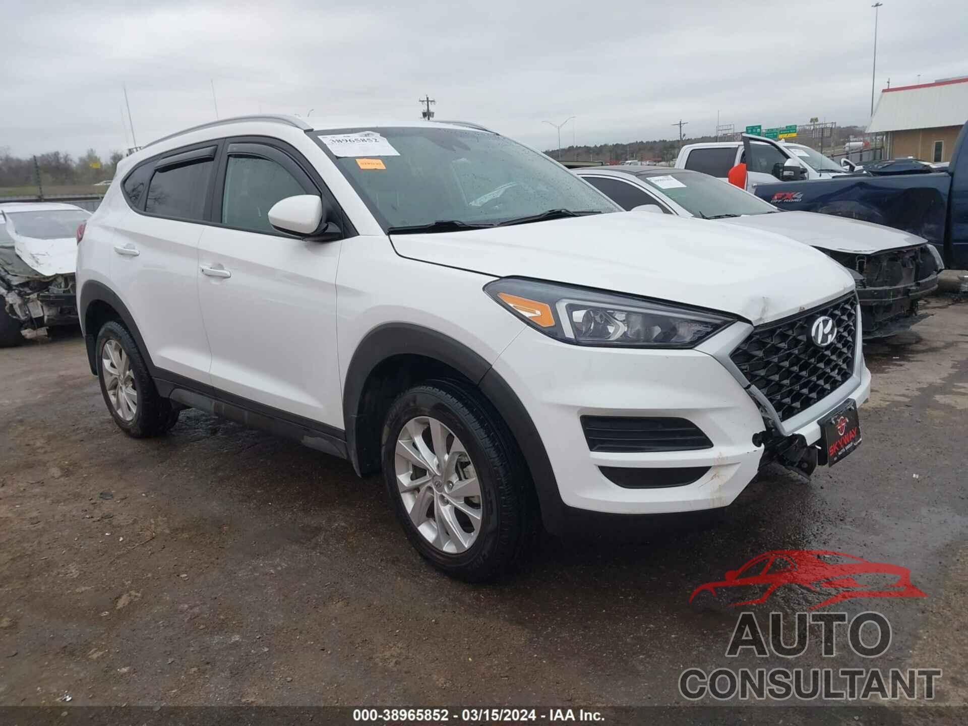 HYUNDAI TUCSON 2021 - KM8J33A48MU323799